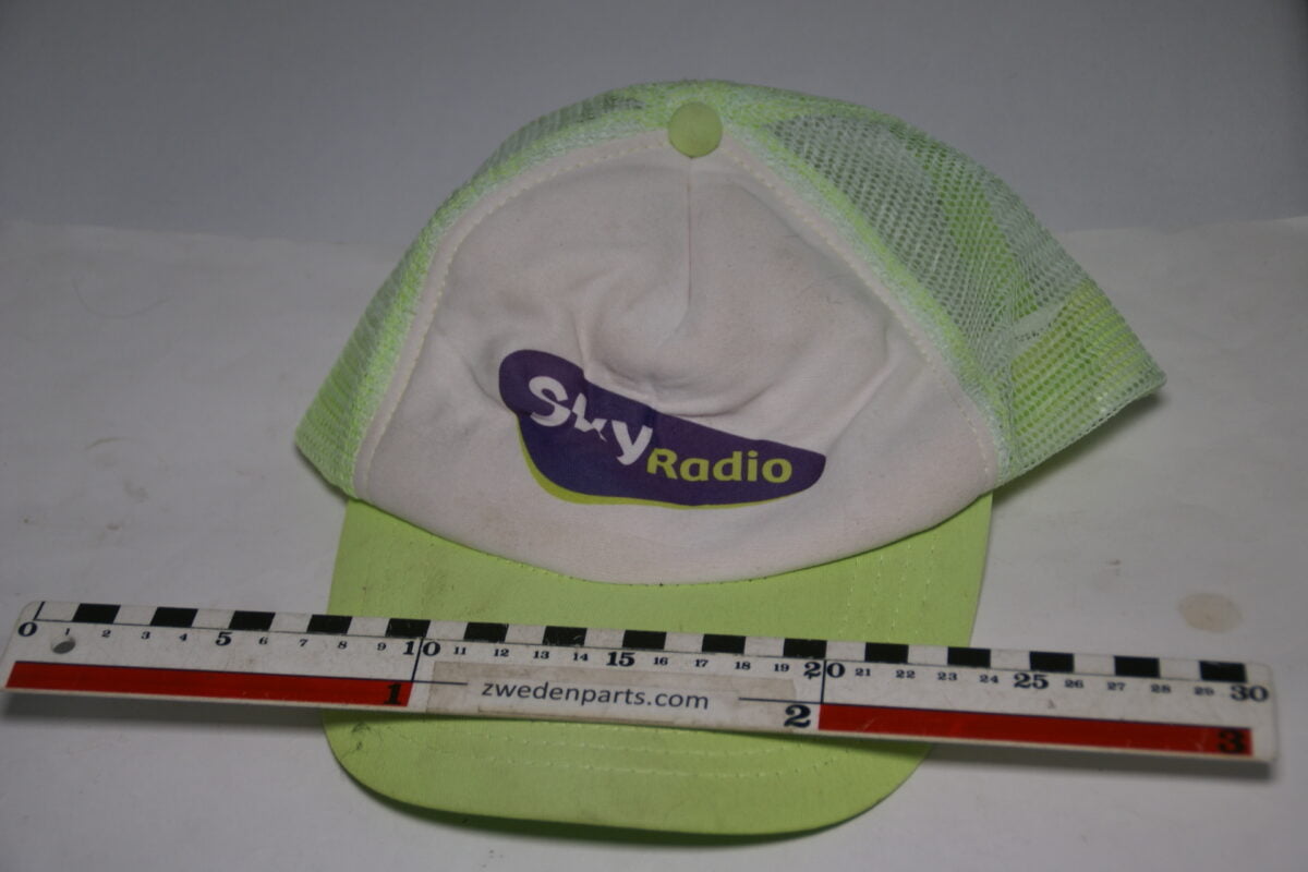 DSC09086 cap SKY RADIO
