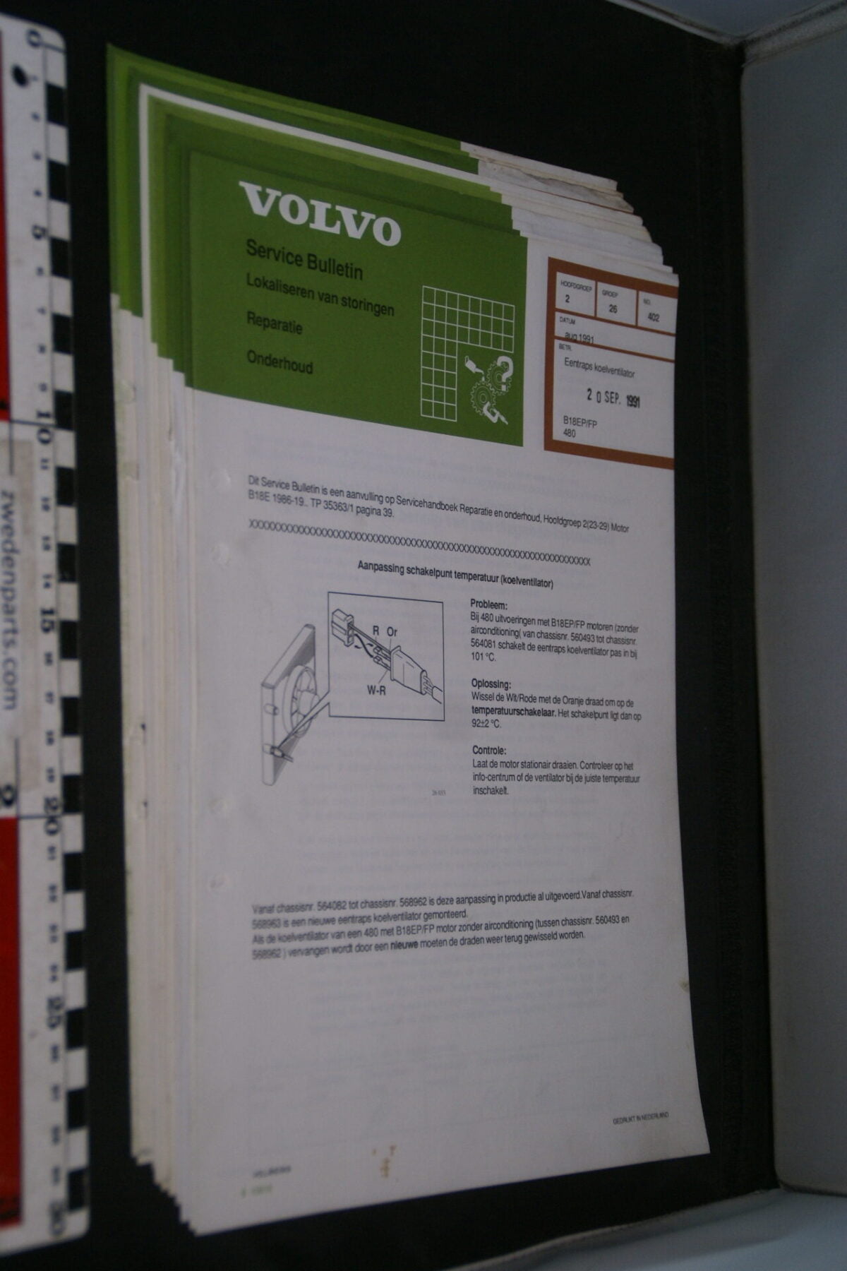 DSC09053 1991 origineel  Volvo 480 servicebulletin koelventilator en meer