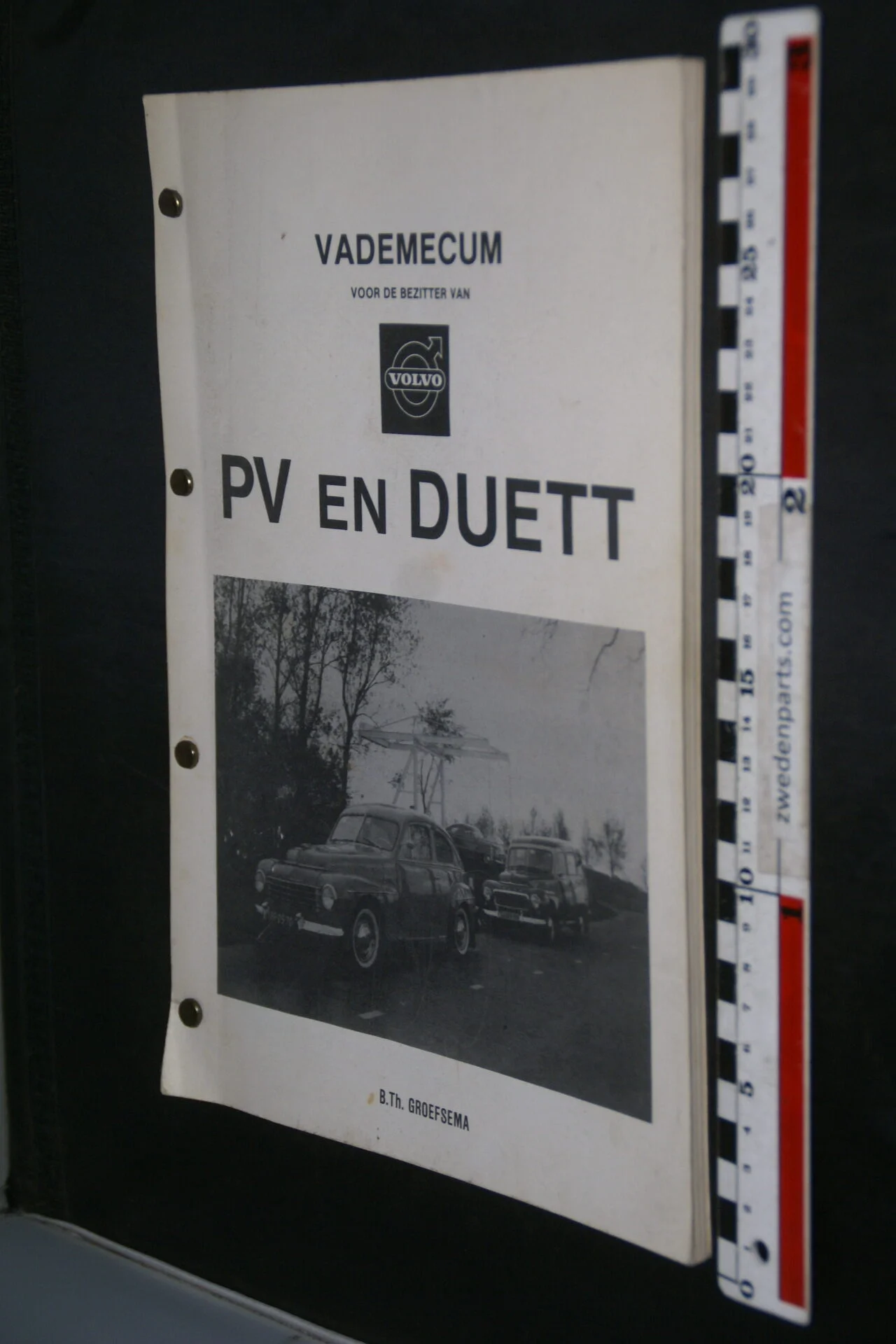 DSC09180 1981 Vademecum Volvo PV en Duett, 2e druk