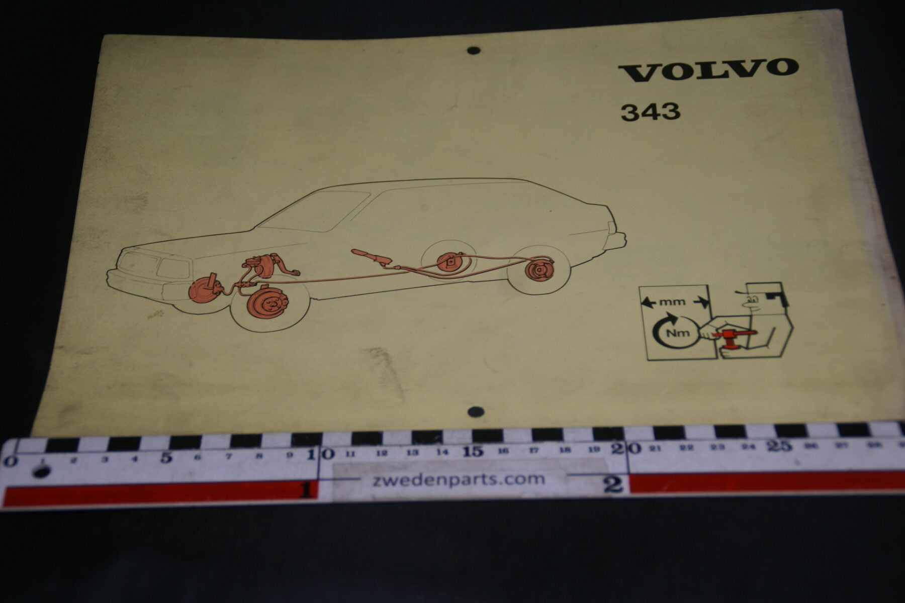 DSC09431 1982 origineel technische kaarten Volvo 343 1 van 3.000 nr TP 12258-1