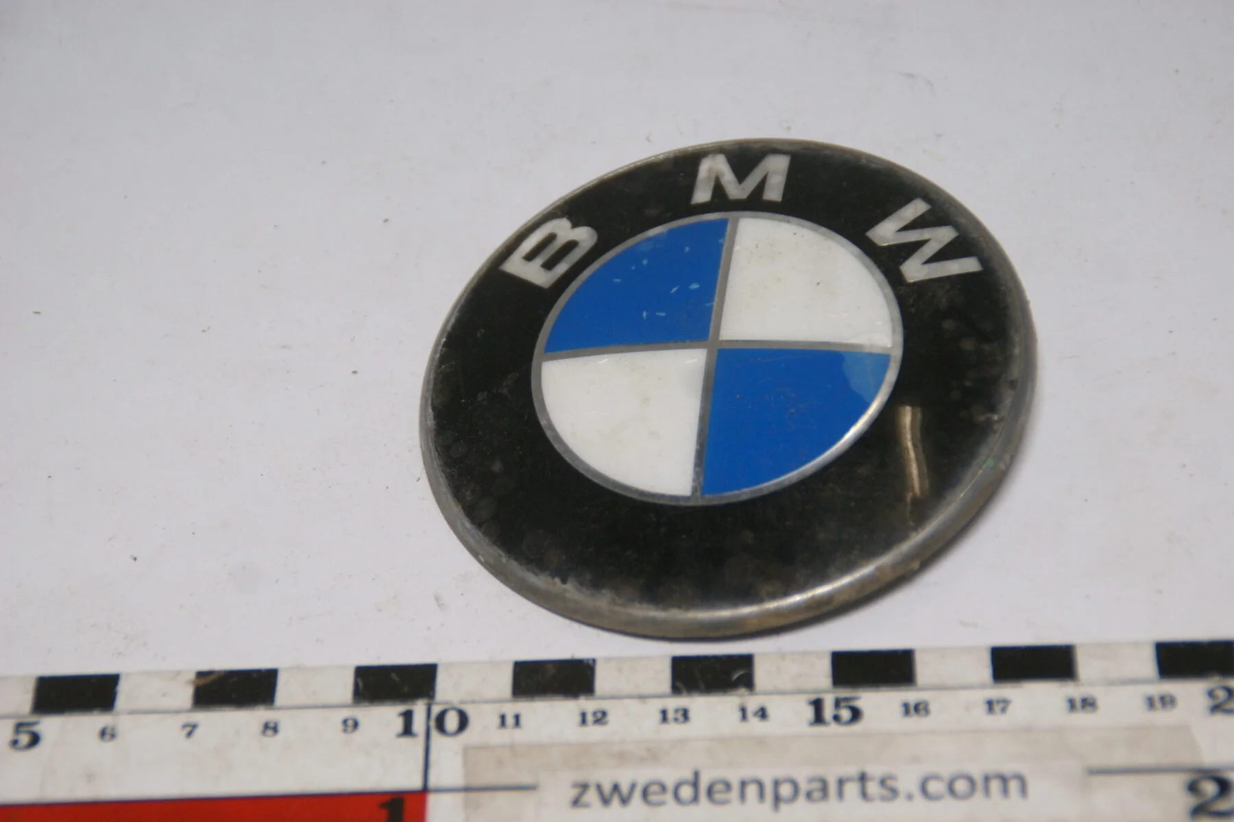DSC00072 origineel embleem BMW nr 18177-11c6cd2b