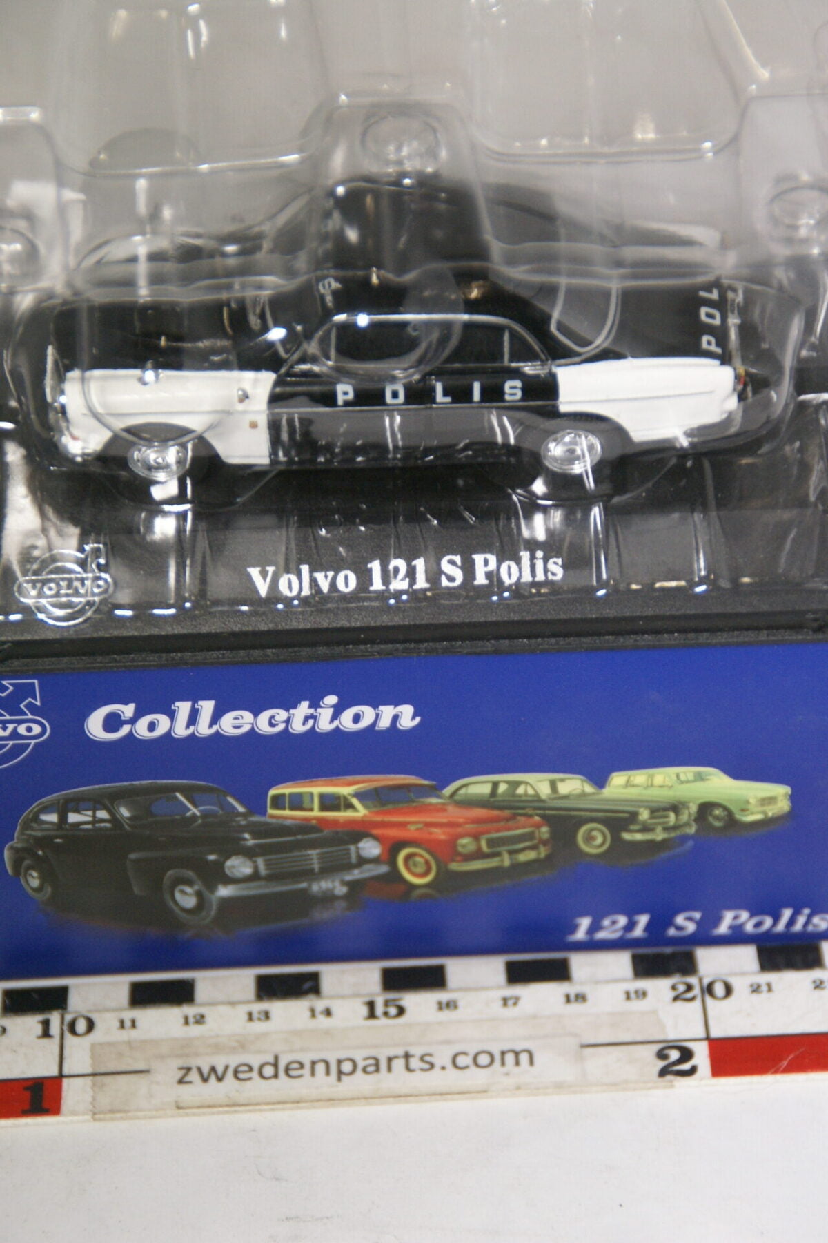 DSC00502 miniatuur Volvo Amazon 121 S Polis 1op43 Atlas 38 nieuw in originele verpakking-893e734b