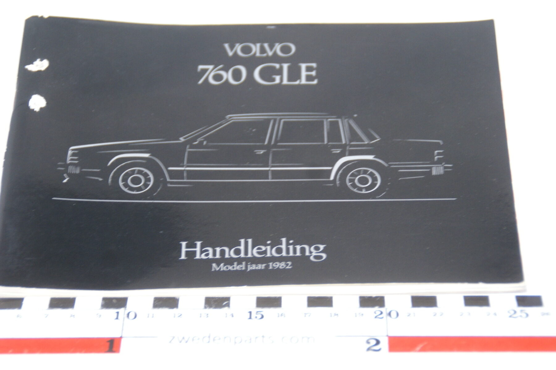 DSC07709 1982 originele instructieboekje Volvo 760GLE 1 van 1.750 nr TP 2316-1-d6a30084