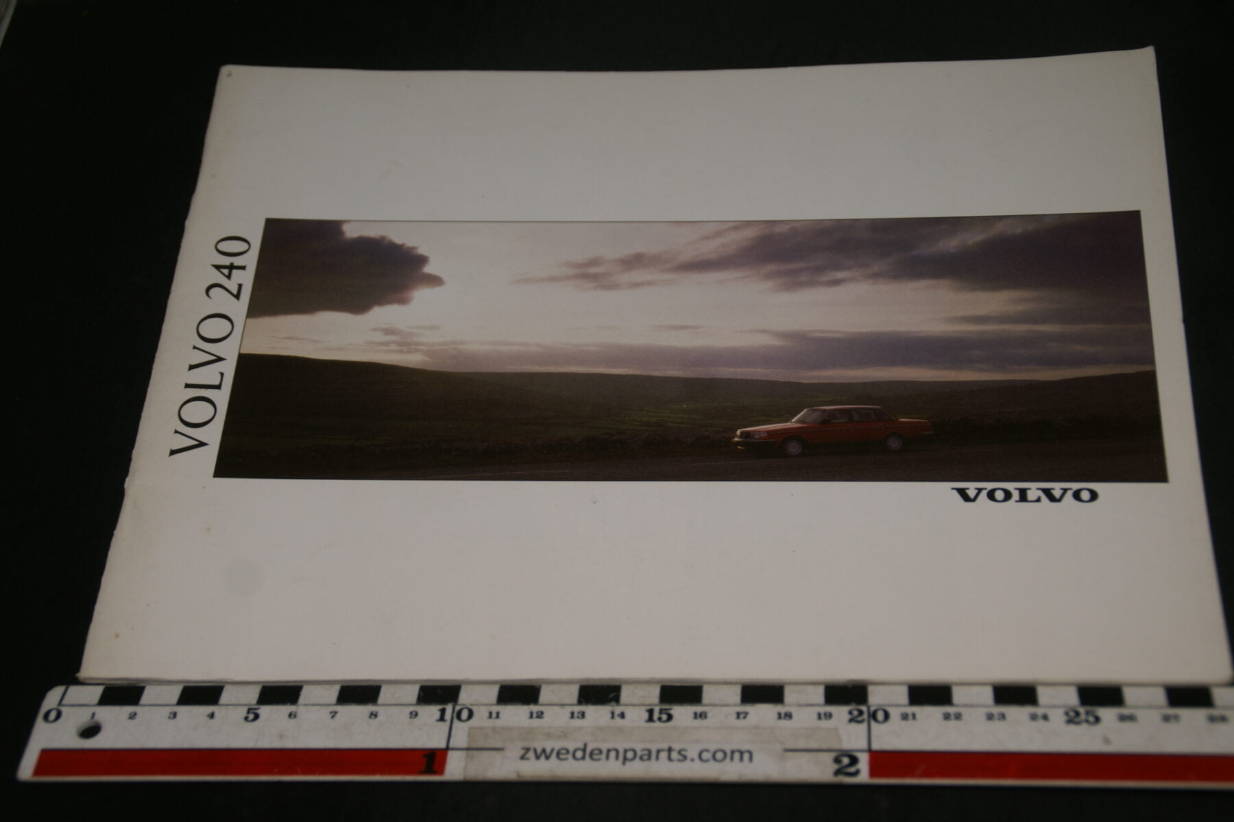 DSC08250 1990 Brochure Volvo 240 nr MSPV 3726-3b88e549