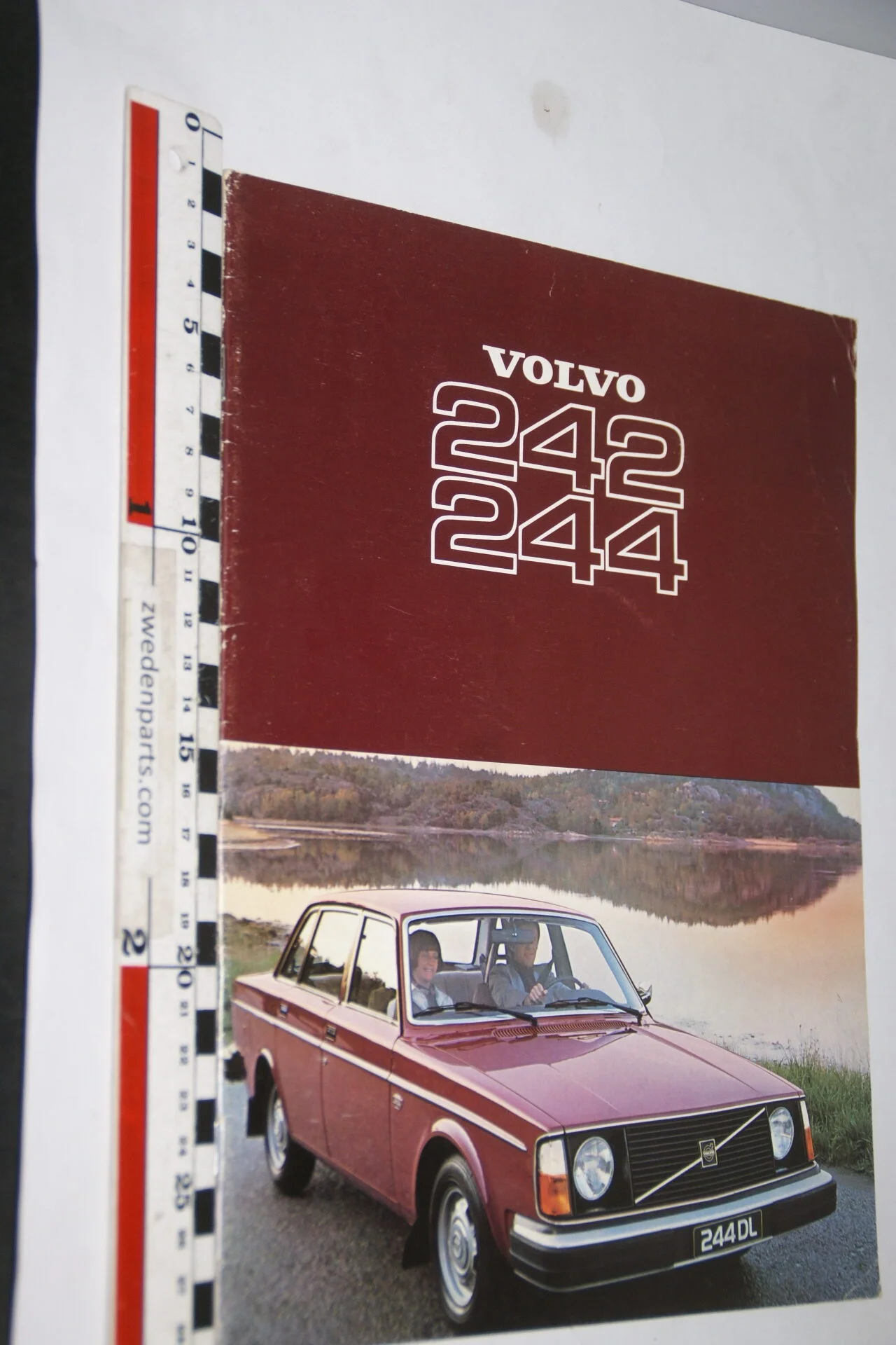 DSC08288 1977 Brochure Volvo 242 244 RSPPV 4021-6446910b