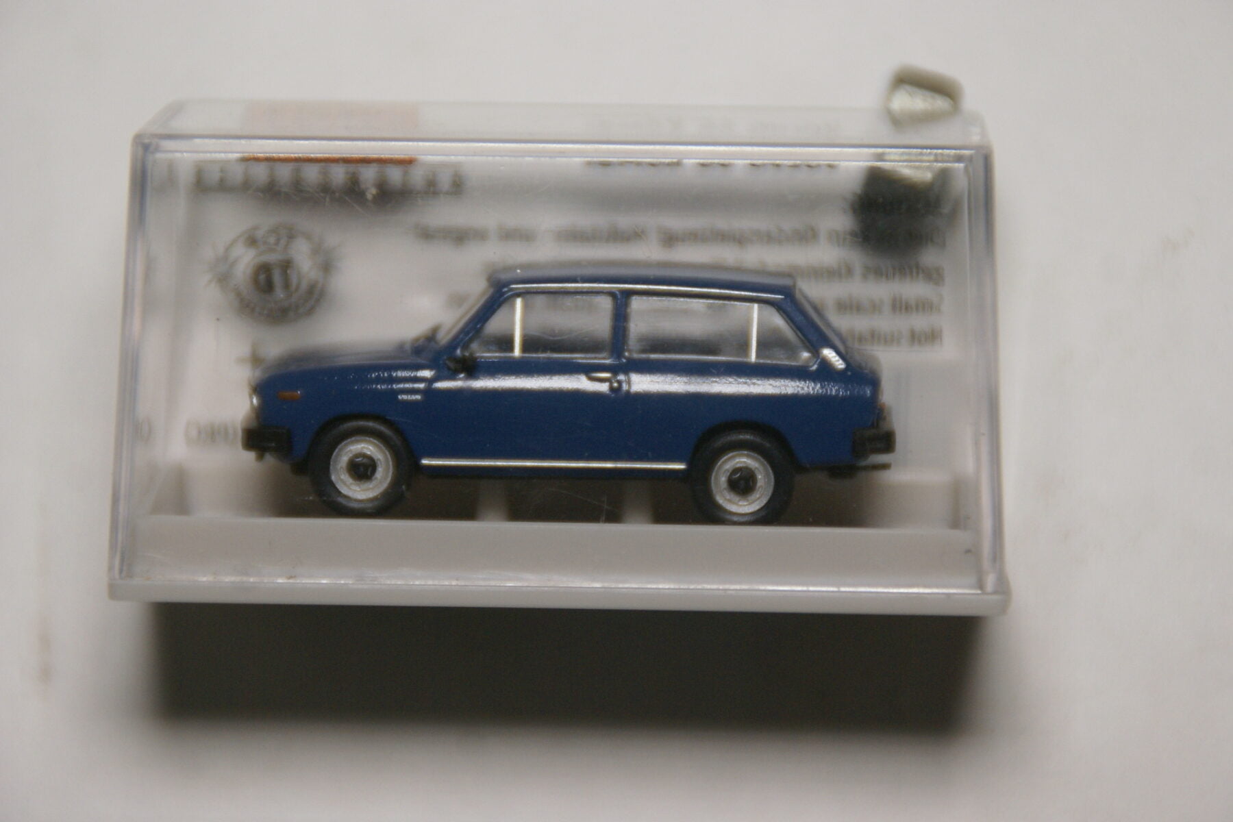 DSC09606 miniatuur Volvo 66 kombi blauw 1op87 Brekina nr 27629 MB-26378db9