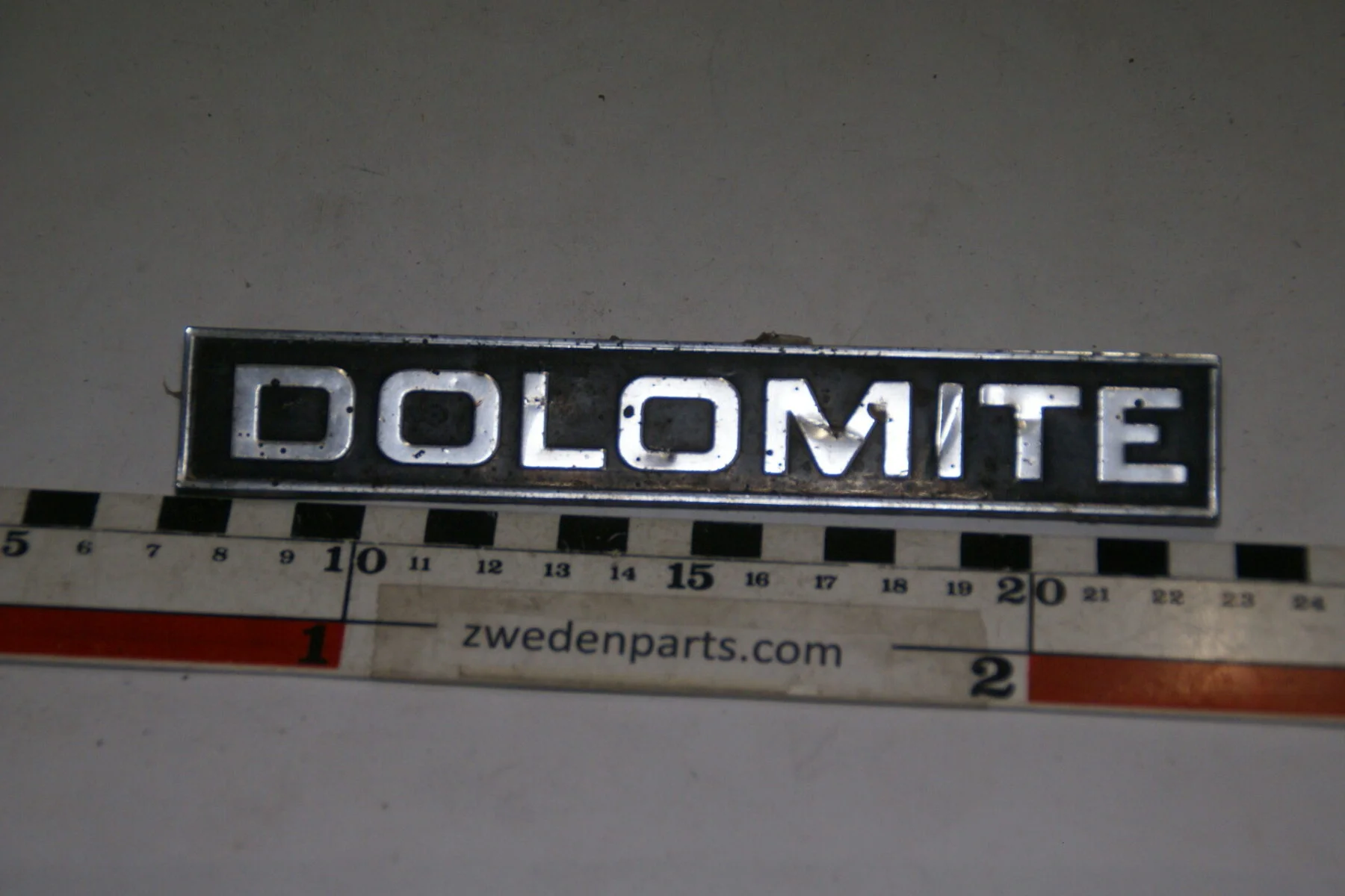 DSC00110 origineel embleem Triumph Dolomite nr 88627565-e8867596