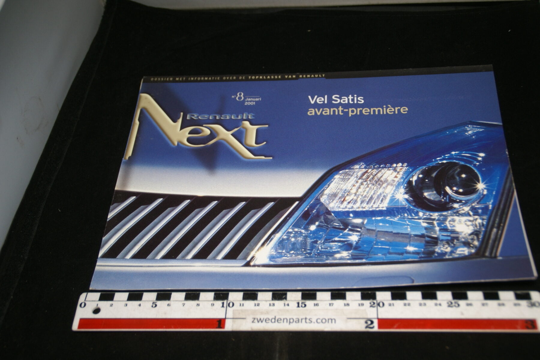 DSC00008 2001  originele persmap Renault Next met Vel-Satis-c66d35ca