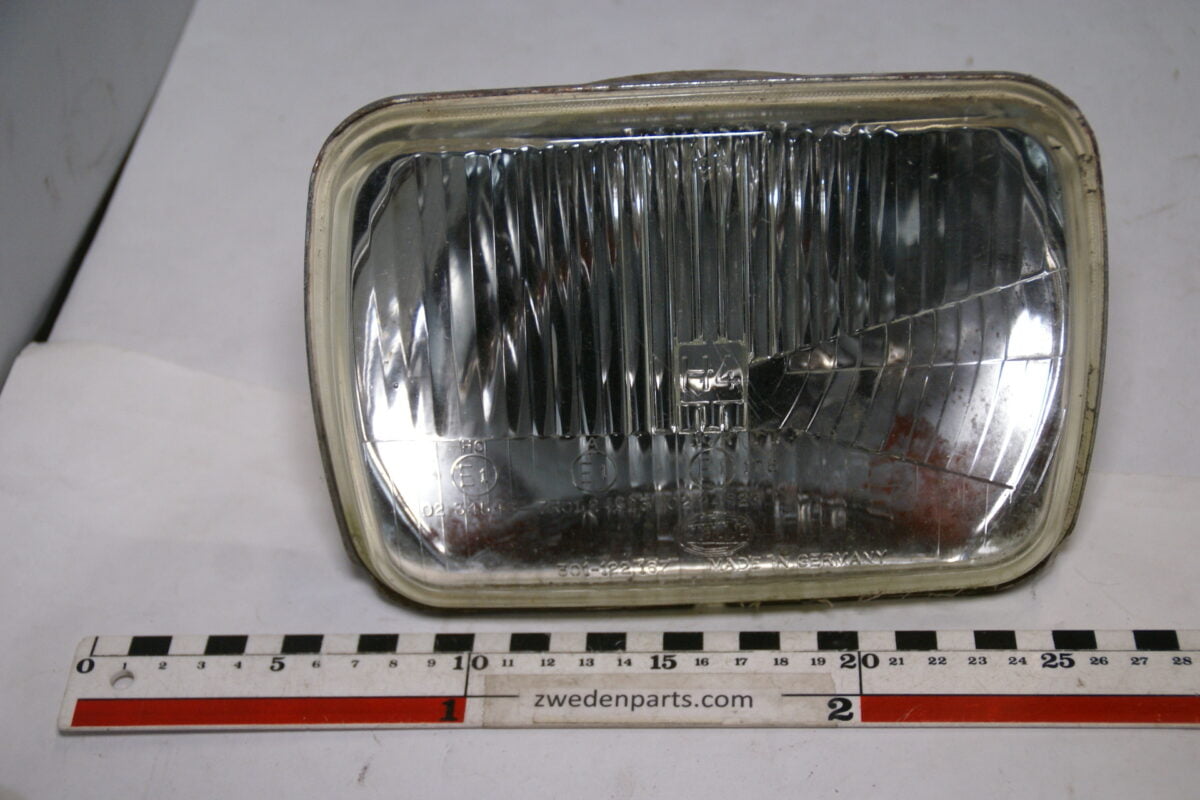 DSC01540 origineel Chevrolet H4 koplamprefelctor nr 301-122187-a29ea602