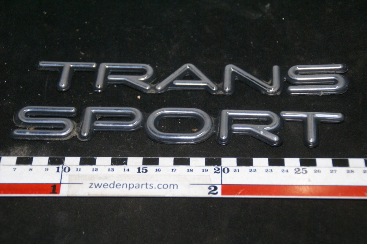 DSC01408 origineel embleem Chevrolet Trans Sport-f636cda5