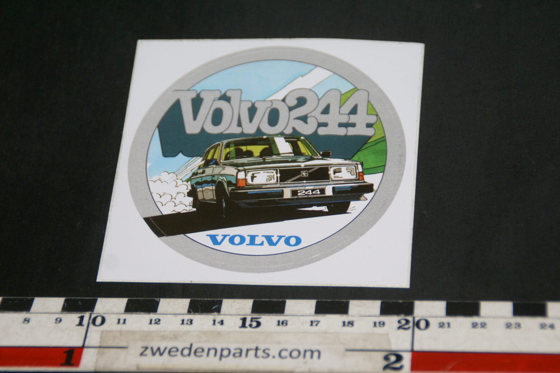 DSC02532 ca 1980 originele sticker Volvo 244 NOS-b074dd8b