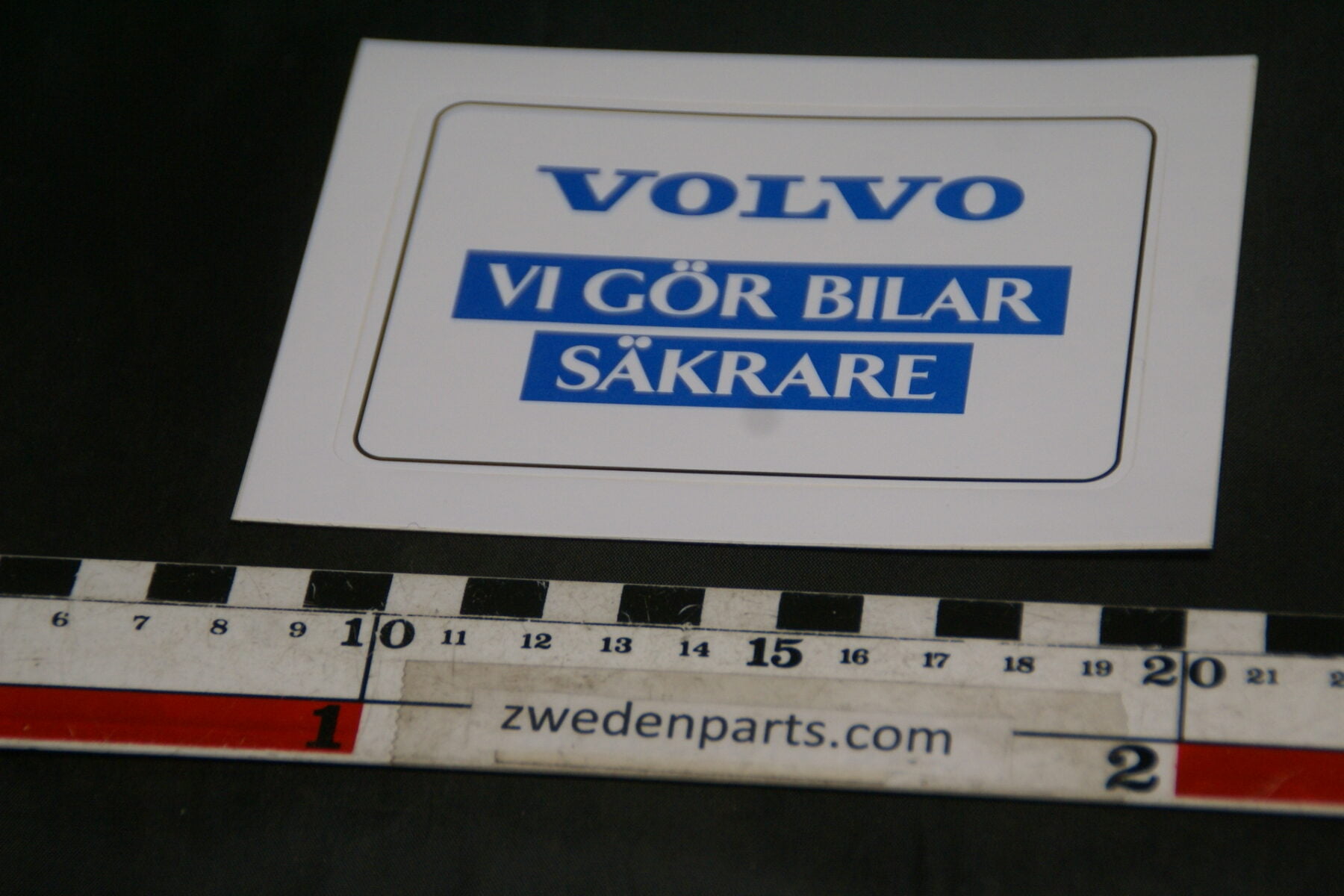 DSC02562 ca 1999 originele sticker Volvo vi gör bilar säkare NOS-4d80058c