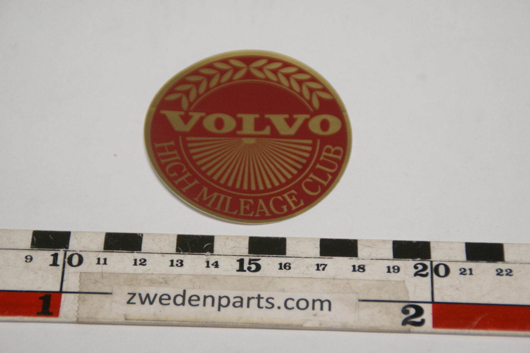 DSC02568 ca 1995 originele sticker Volvo High Milage Club NOS-cf6e1640