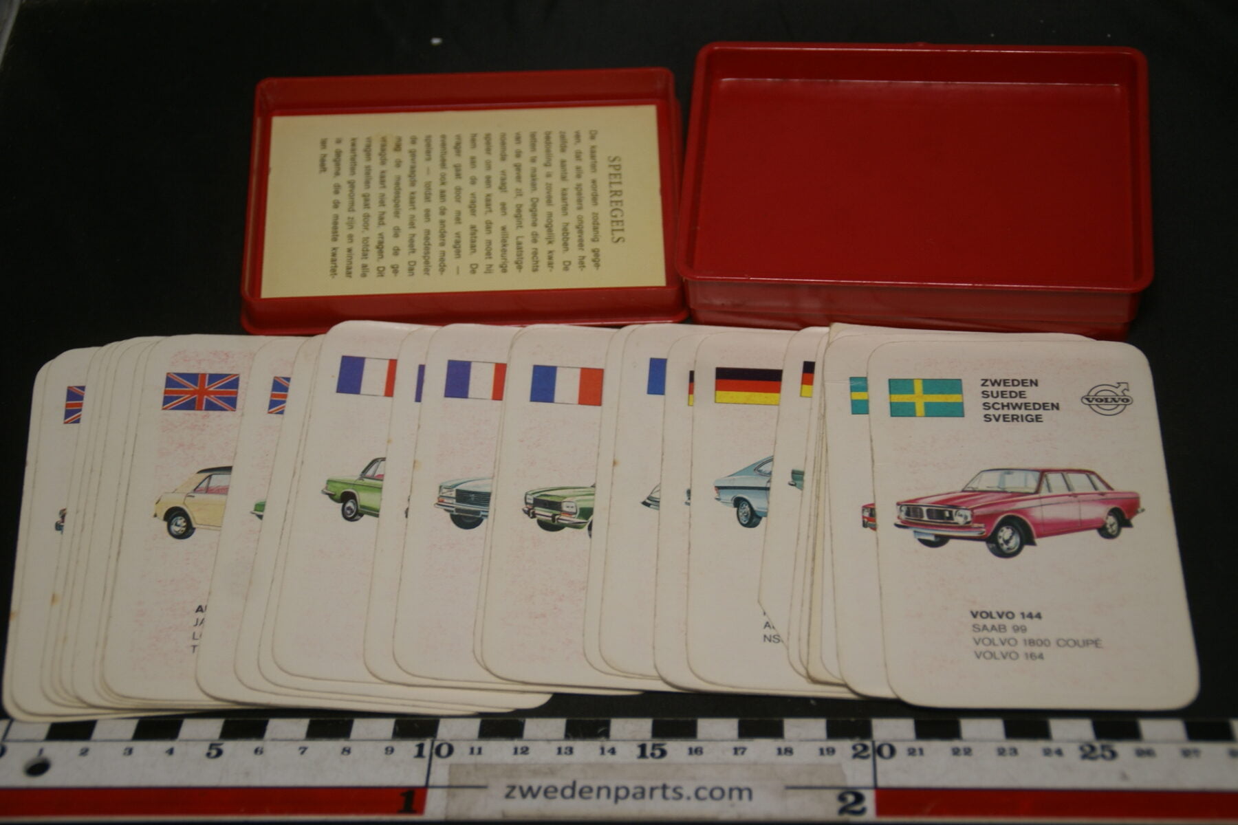 DSC02290 ca. 1966 origineel autokwartetspel luxeautos met Volvo 144-ca53154a