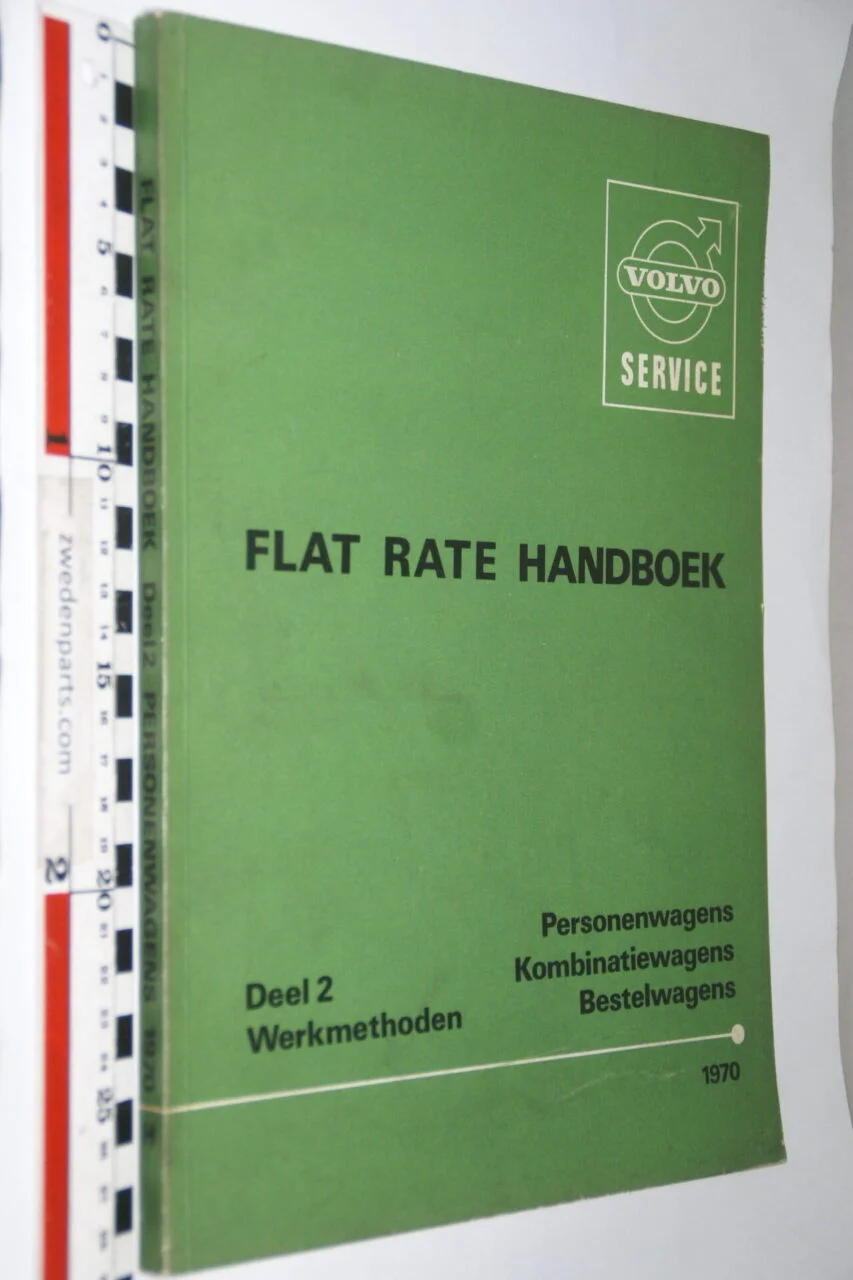 DSC03271 1971 origineel werkplaatsboek Volvo flat rate times 1 van 300 nr TP 84041-1-76fd57ed