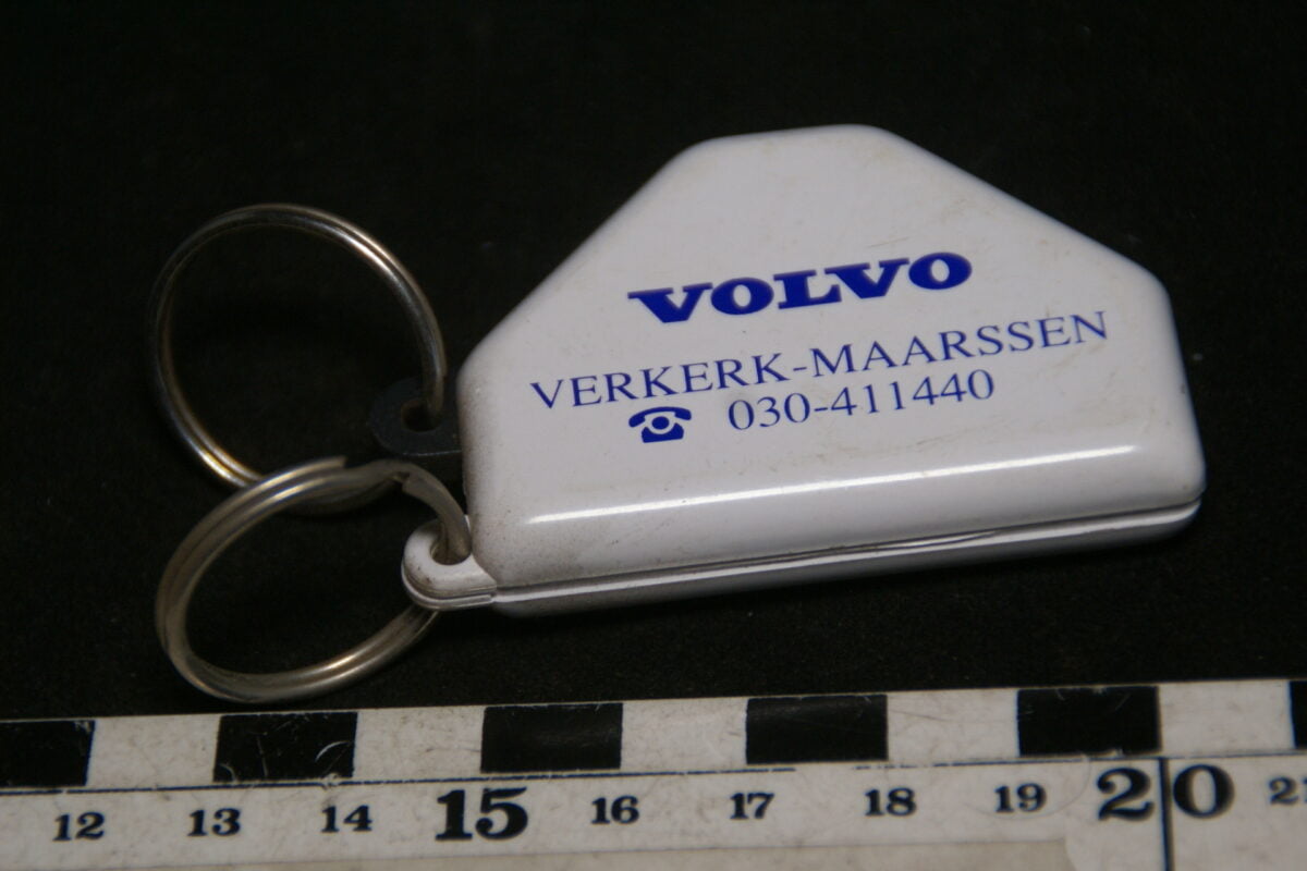 DSC02067 ca. 90er jaren originele sleutelhanger Volvo dealer Verkerk mint-469b2889