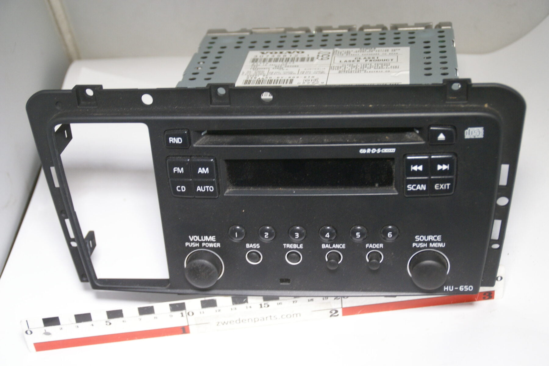 DSC04392 origineel Volvo radio CD S60 CSVXC70 S80 XC90 nr 30745812-dbbe32ee