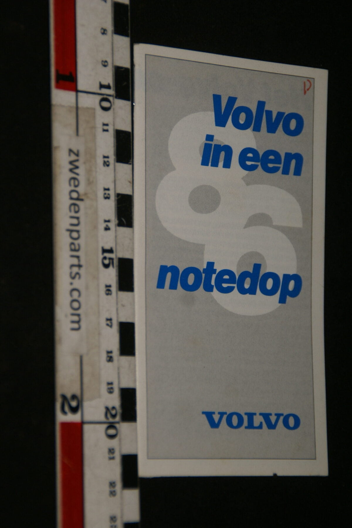 DSC06181 1986 origineel boekje Volvo in een notedop, nr. INF 14-117-6c2e4dee