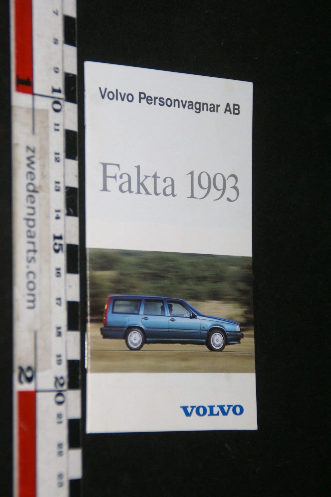 DSC06185 1993 origineel boekje Volvo Fakta, nr. PRPV 930501, Svenska-379f58dd