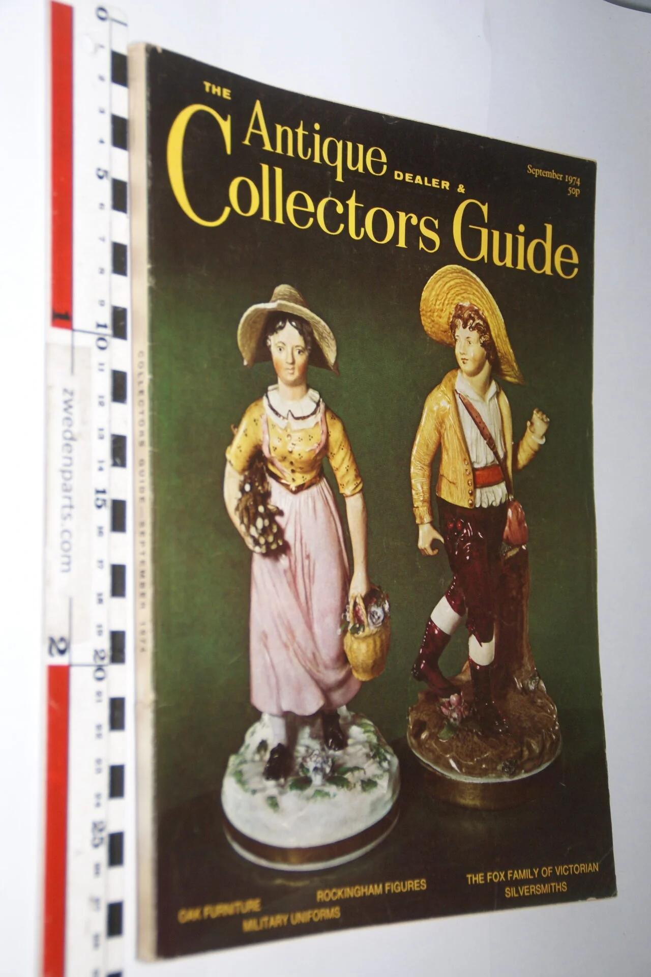 DSC06230 1974 september tijdschrift Antique Collectors Guide, English-a606b800