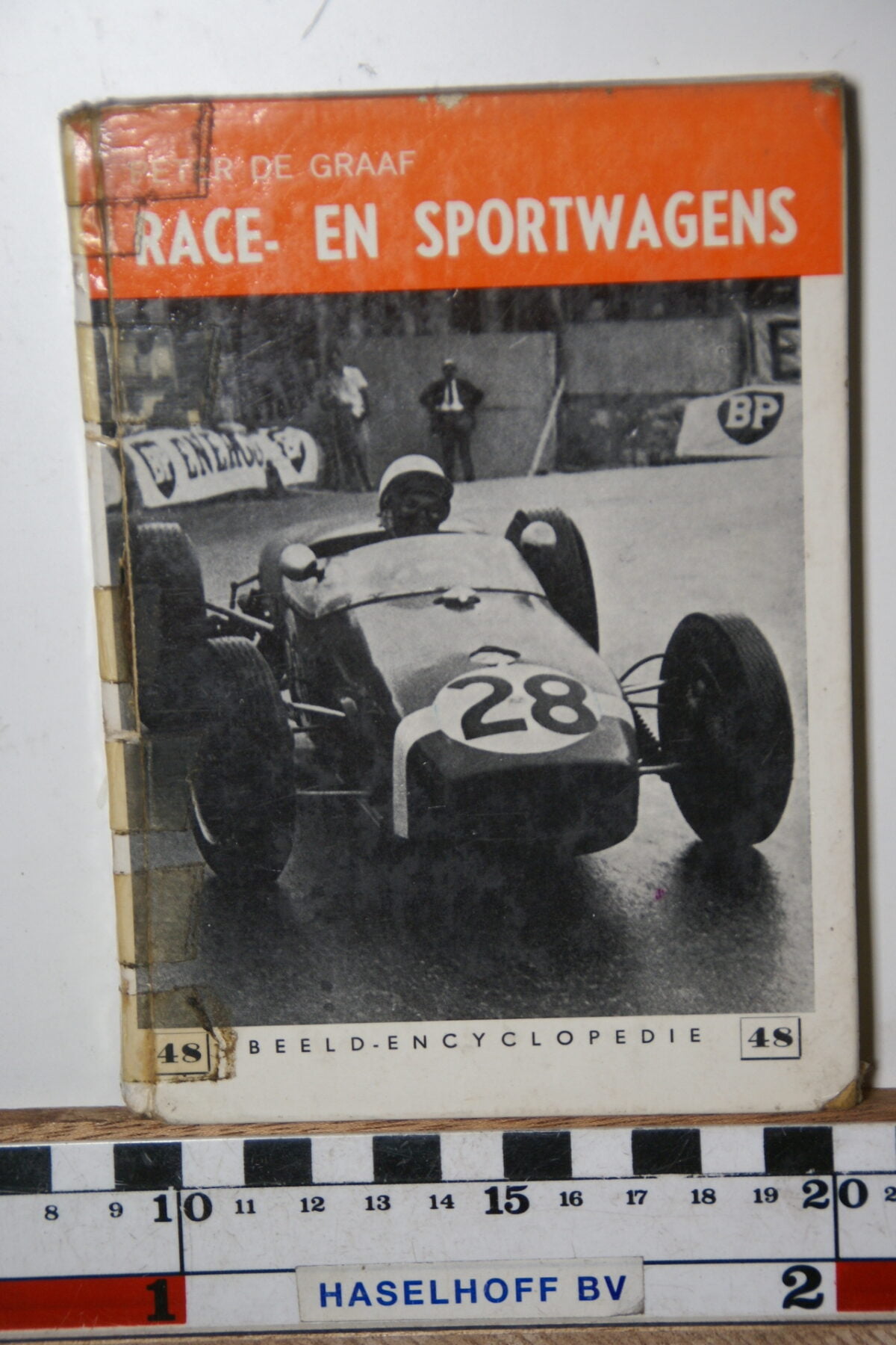 DSC02831 60er jaren boek Beeldencyclopedie race en sportwagens nr 48-557ec45d