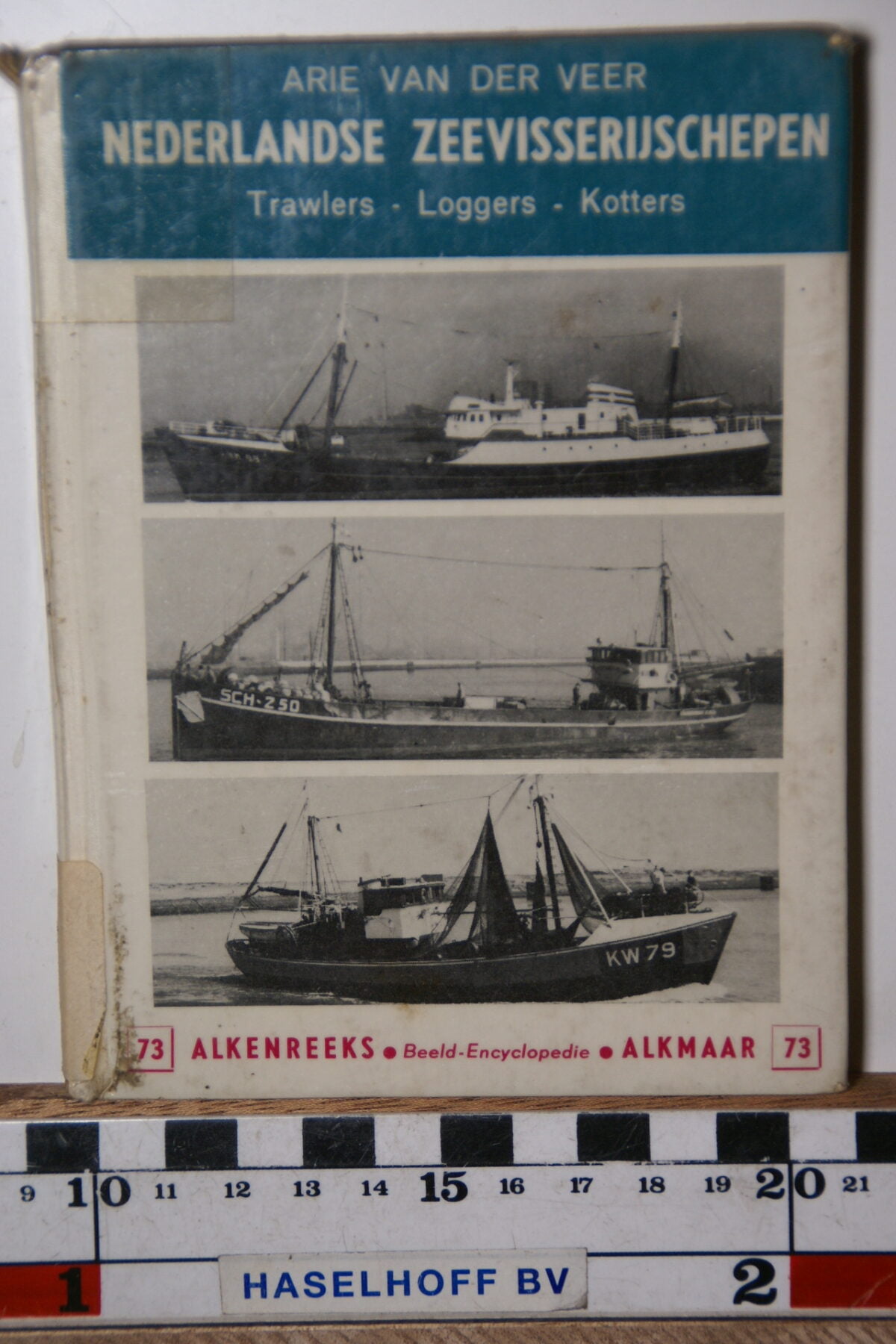 DSC02838 60er jaren boek Alkenreeks Nederlandse Zeevisserijschepen nr 73-029a95d3