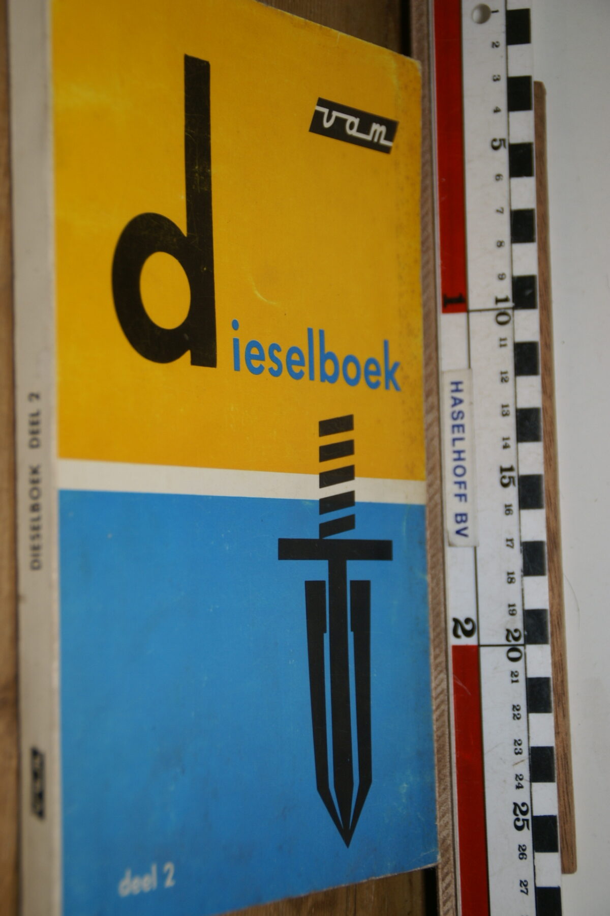 DSC02885 60er jaren technisch boek VAM diesel deel 2-9855e04e