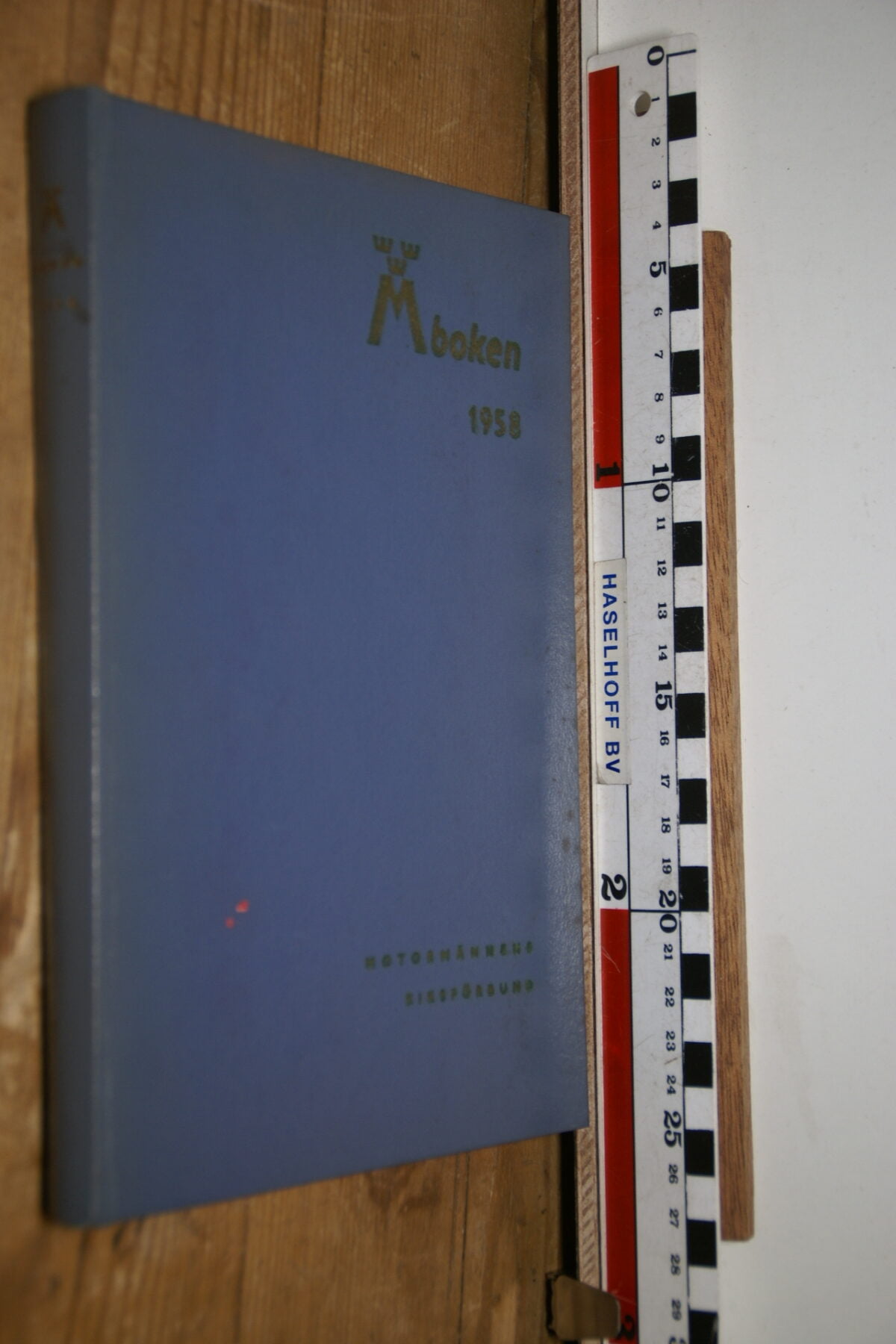DSC02925 1958 boek M-boken, Zweedsa autoclub, Svenska-2df9822b