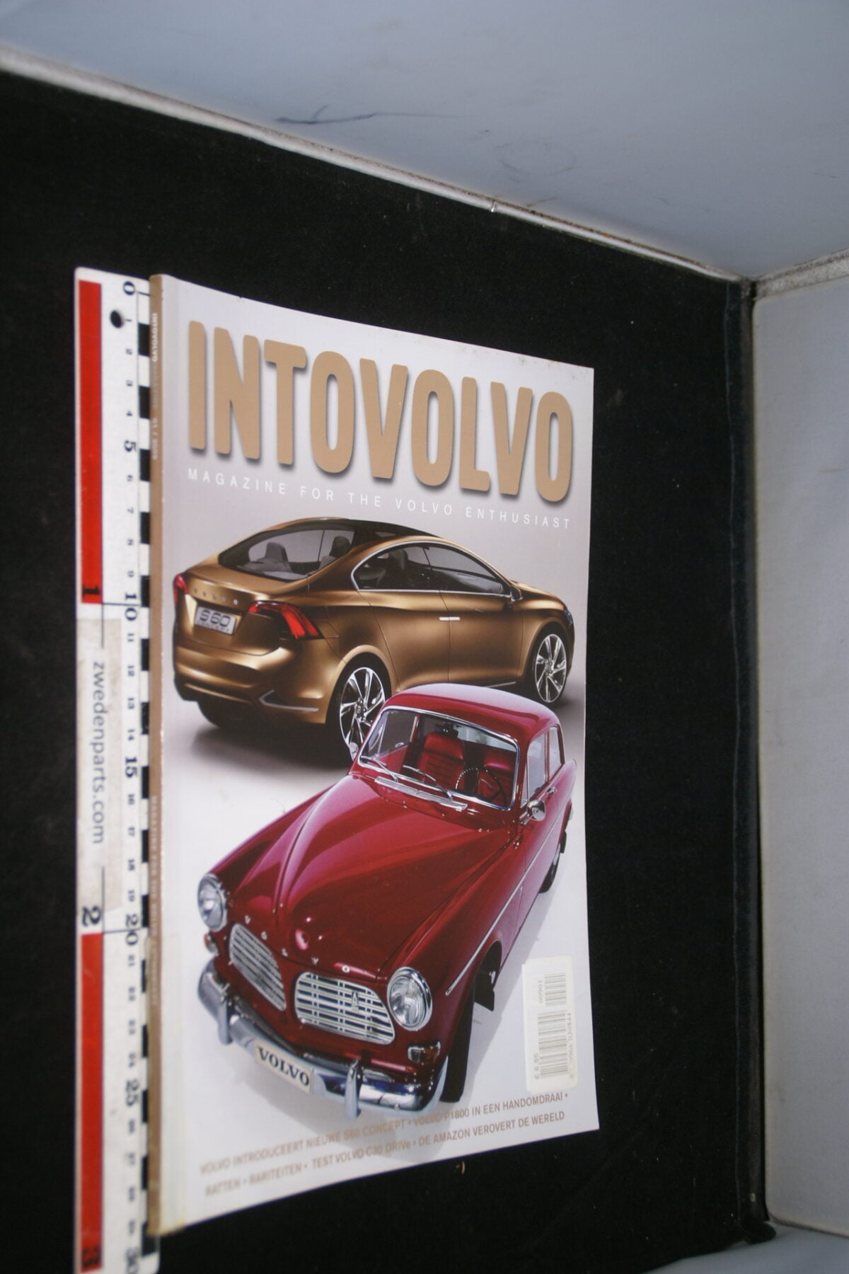 DSC09591 2009 januari tijdschrift IntoVolvo nr 1 Volvo Caresto V8 Amazon C30 brochures-9ff50631