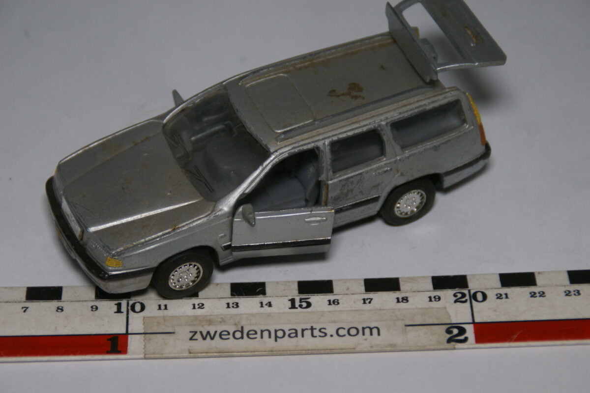 DSC09691 miniatuur Volvo 850 ca. 1op43-99809fca