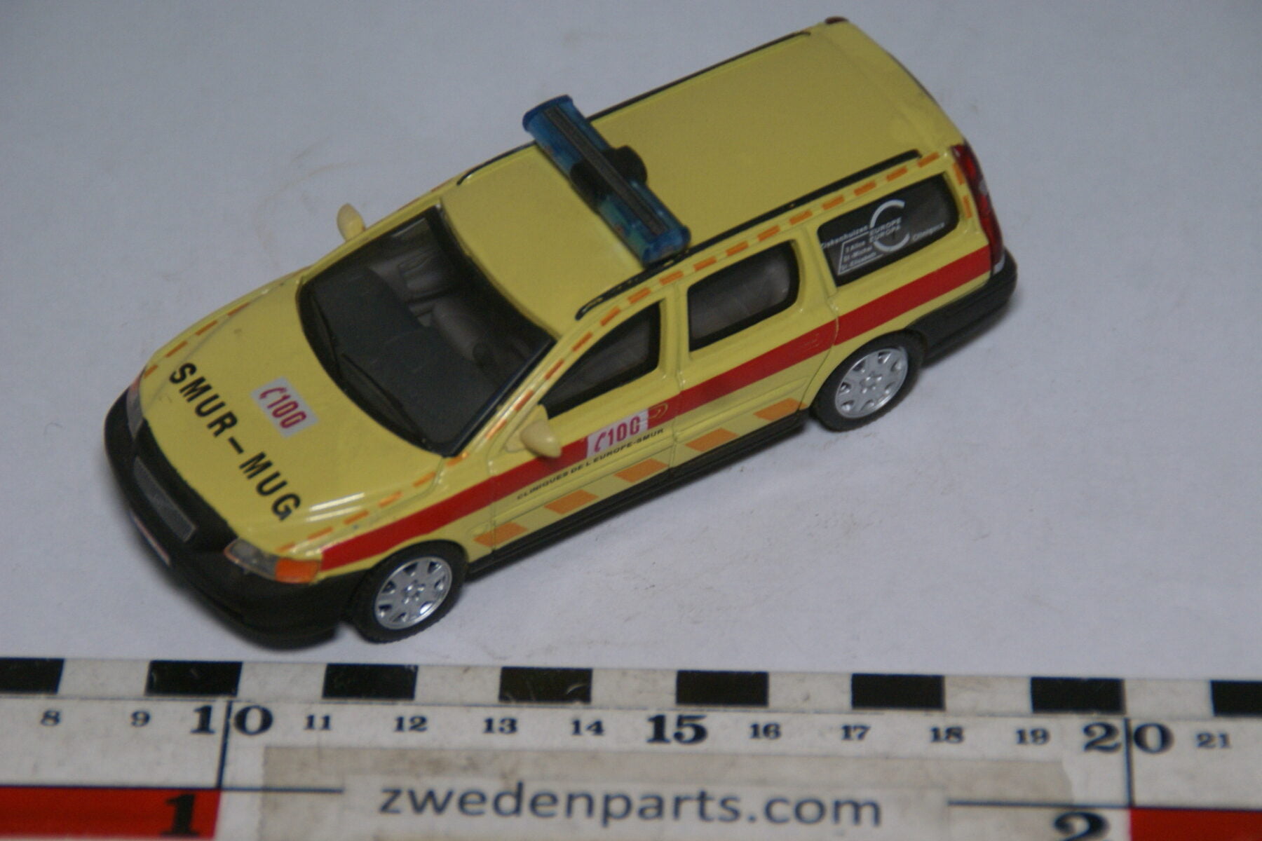 DSC09697 2000 miniatuur Volvo V70 1op43 mint-d94ade9f