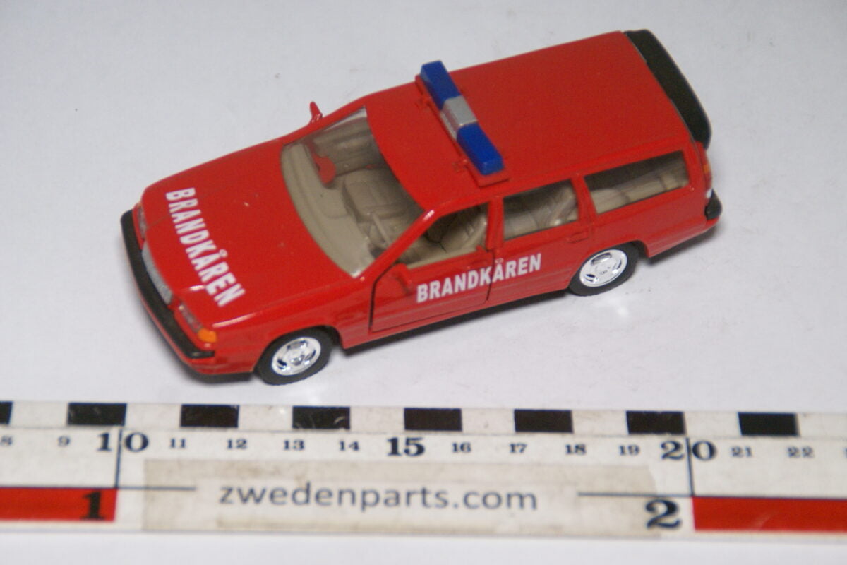 DSC09742 miniatuur Volvo 850 brandweer 1op43 Hongwell-e00472e5