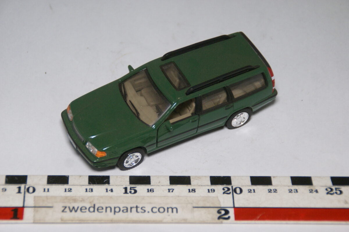 DSC09750 ca 2000 miniatuur Volvo V70 1op43-2582cfdb