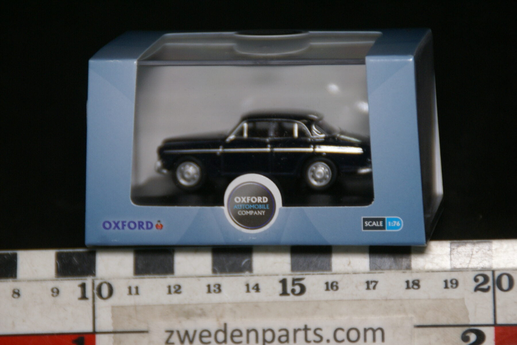 DSC09855 miniatuur Volvo Amazon 120 blauw 1 op 76 Oxford nr 240129 MB-6e875a69