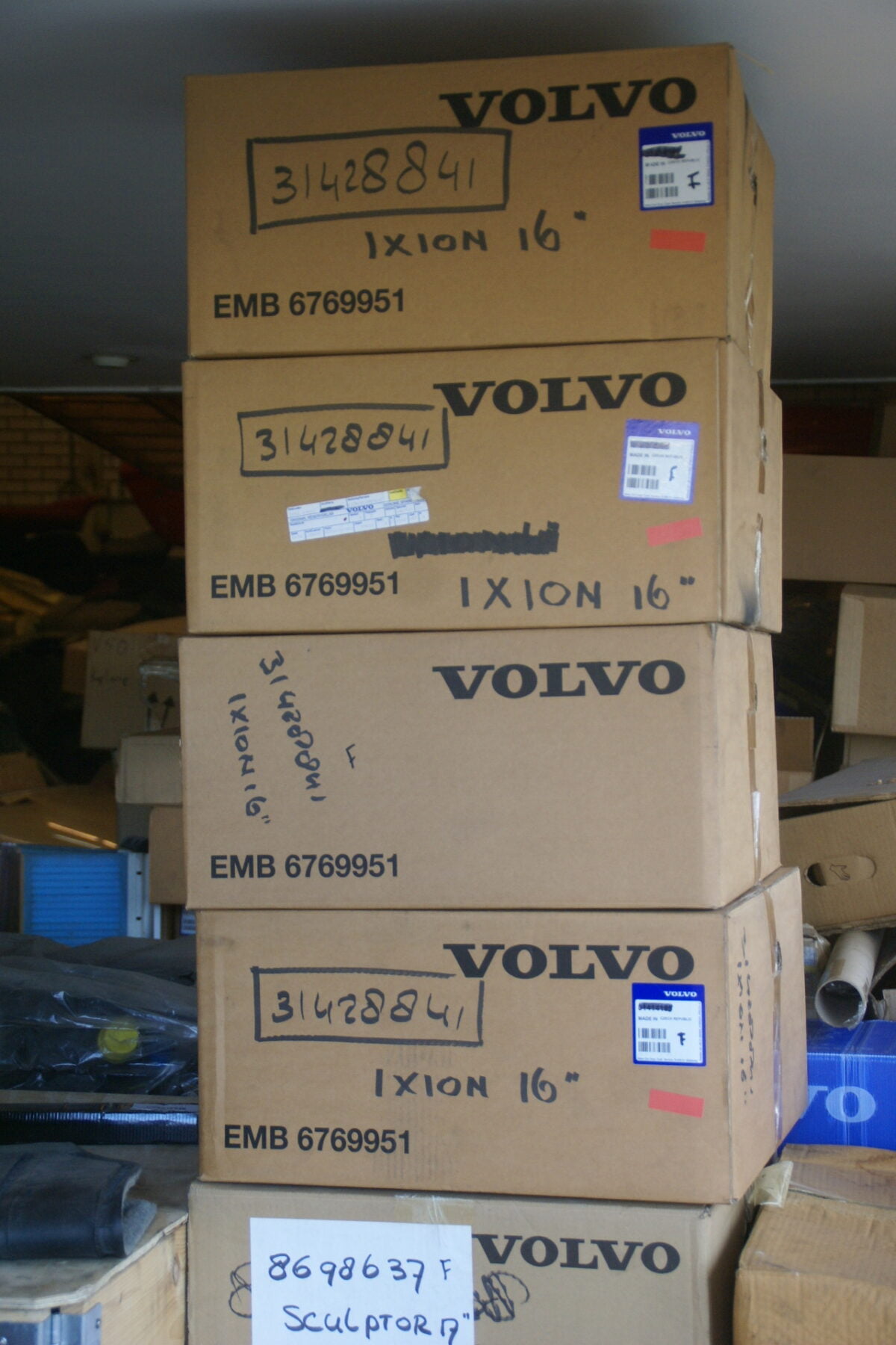DSC01755 splinternieuw set 4 velg Ixion 15inch orig  Volvo V40-0512e5f5