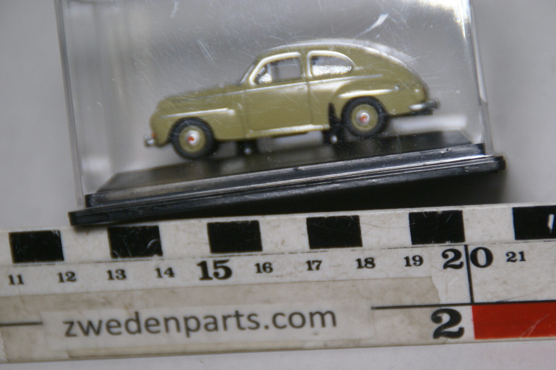 DSC02396 1964 miniatuur Volvo 544 beige, schaal 1op76, Oxford nr 76VL002, MB-159f53dc