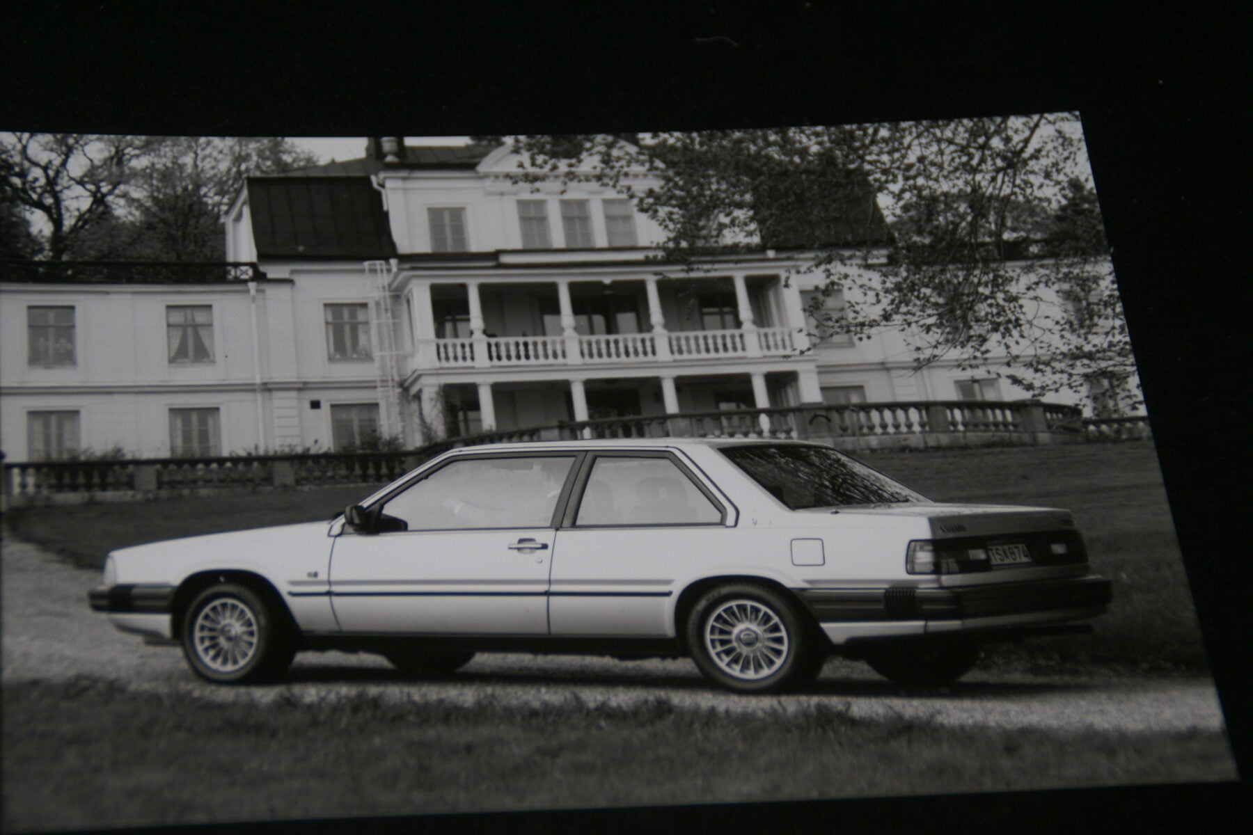 DSC02803 1987 originele persfoto Volvo 780 coupé, nr PR-8725-001dbd87