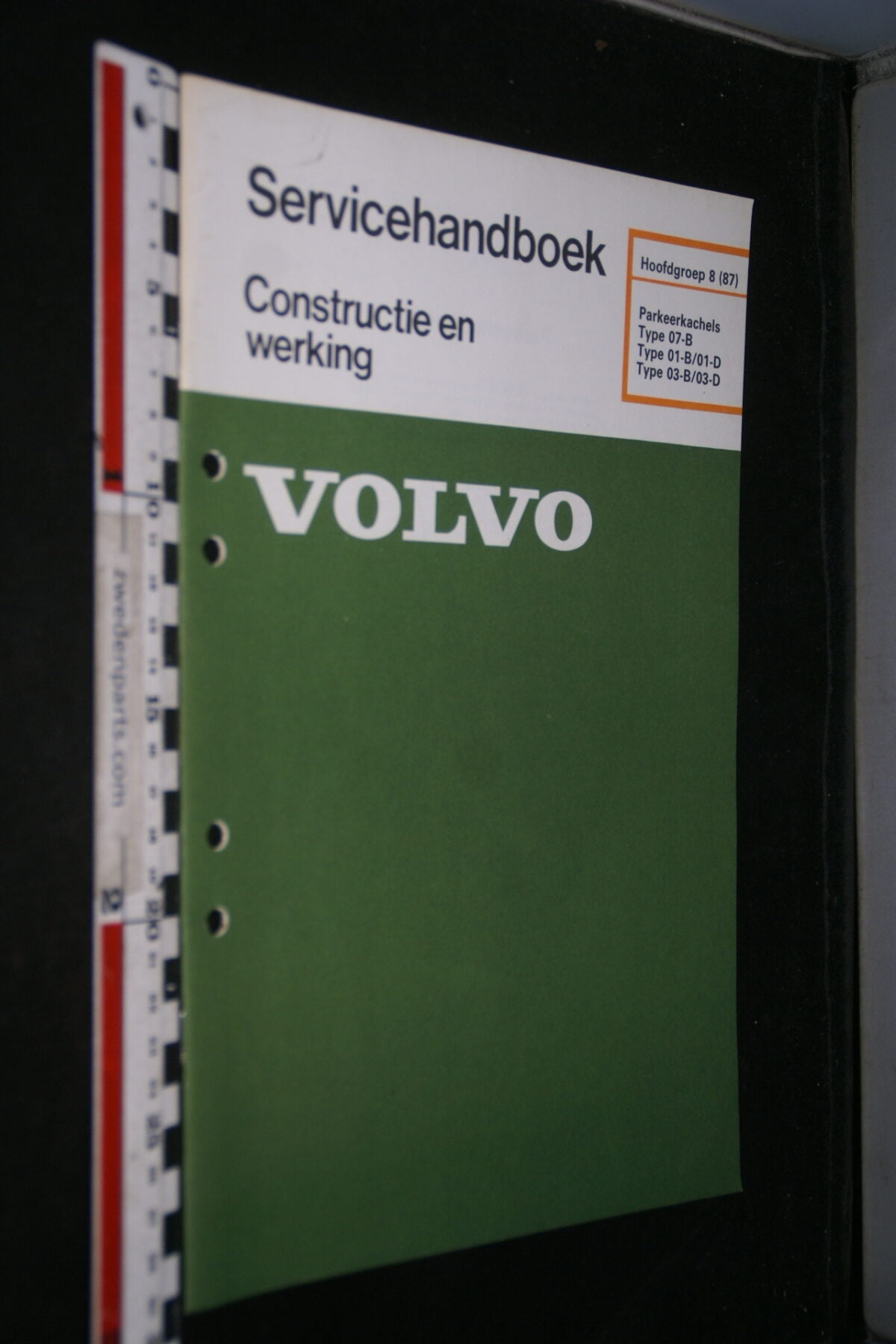 DSC02811 1983 origineel werkplaatsboek 8(87) Volvo parkeerkachel, 1 van 600, nr TP 30211-2-b2d6a0be