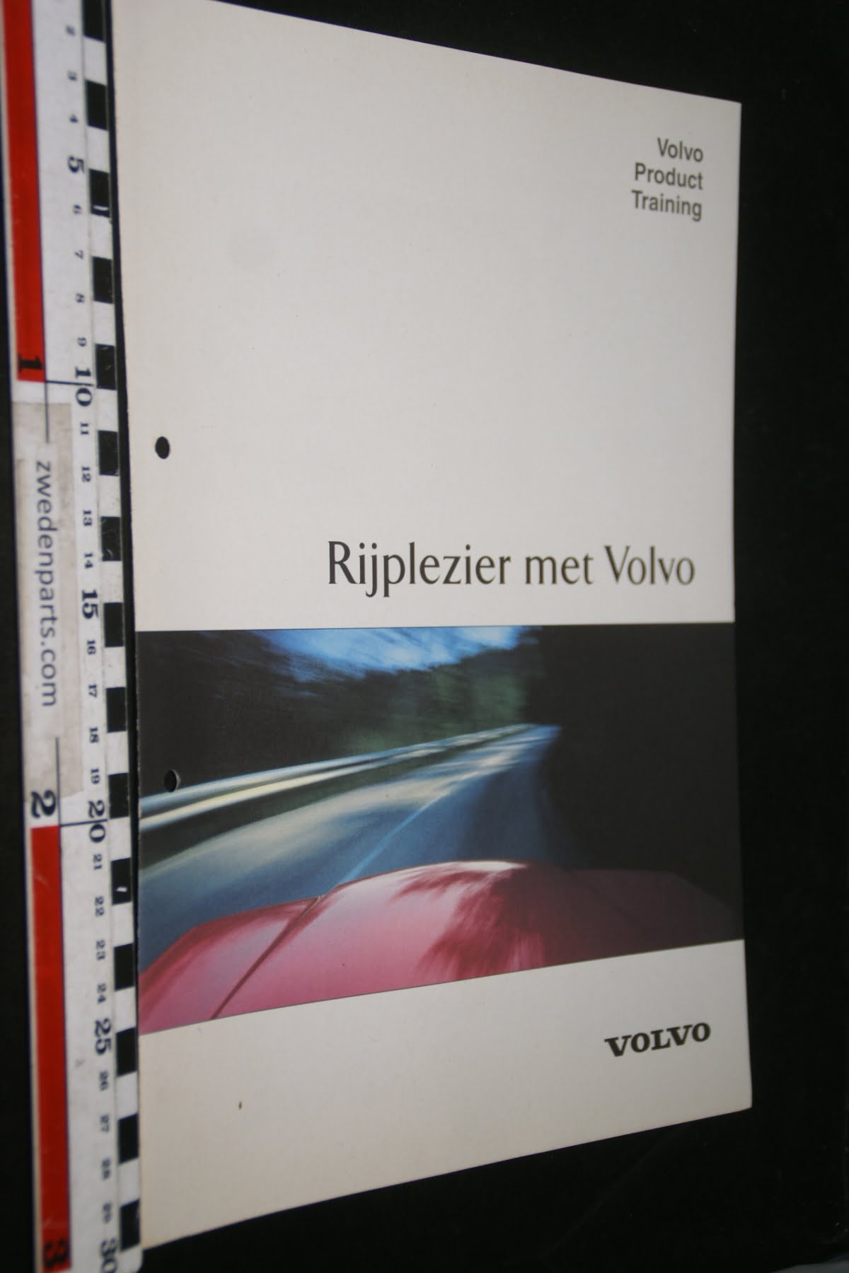 DSC02942 1995 brochure origineel Volvo Product Training Rijplezier met Volvo nr PV 523-31334-a24be30f