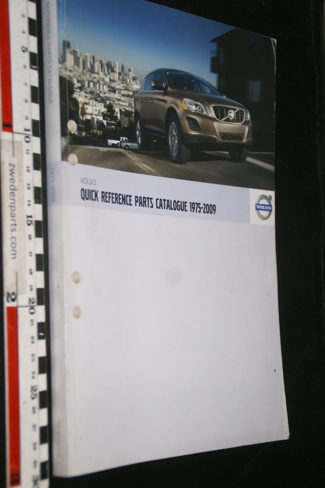 DSC02955 2009 handboek Quick Reference Parts Catalogue origineel Volvo  nr TP 213012, English-4c8d41f1