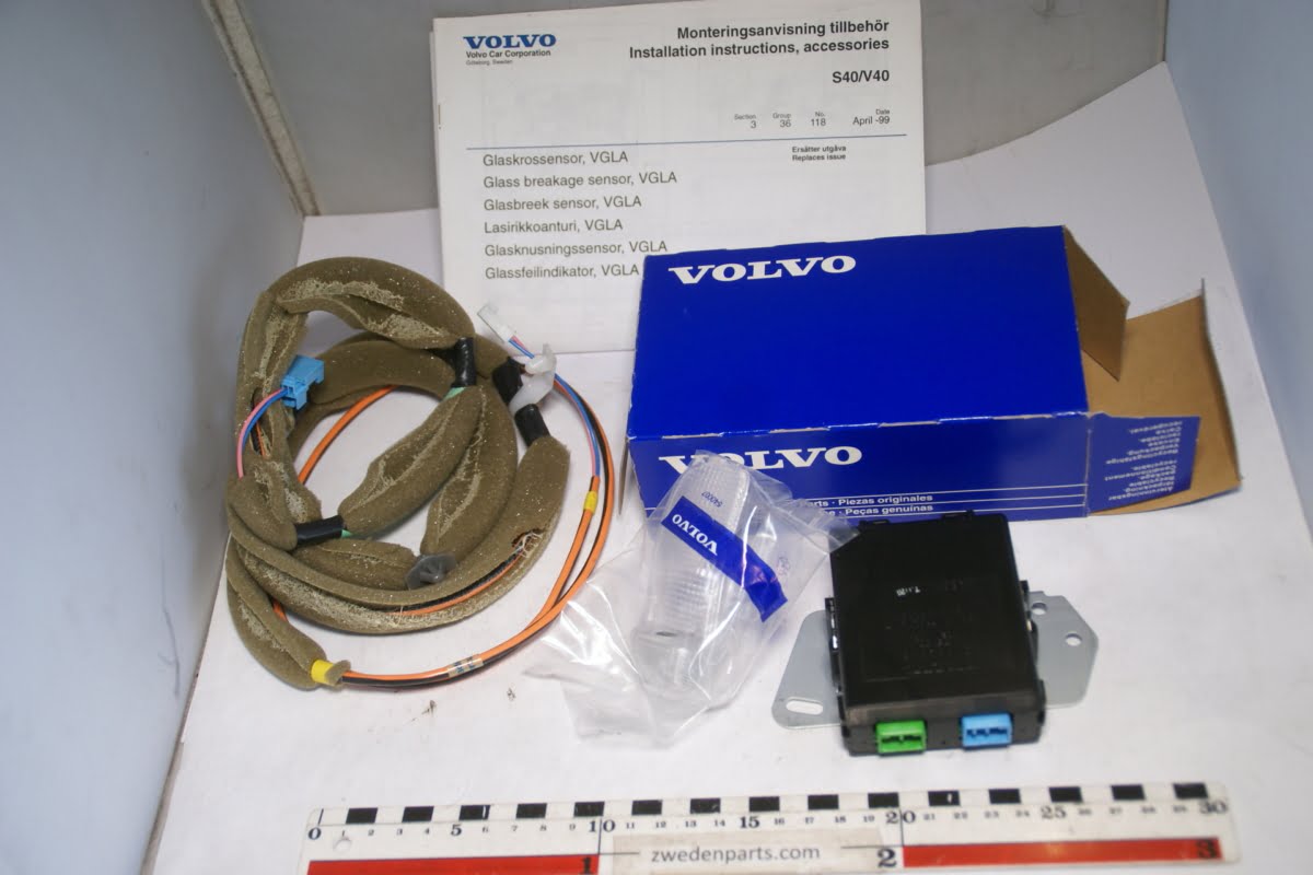 DSC03450 ultrasoon alarmset origineel Volvo 300 SV40 nr 30887431 NOS 75-a6b1b8c1