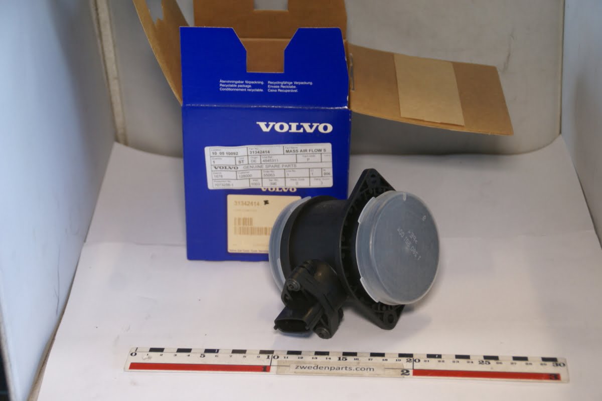 DSC03895 luchtmassameter origineel Volvo 60 70 80 XC90 art nr. 31342414 NOS 125-5daa2f39