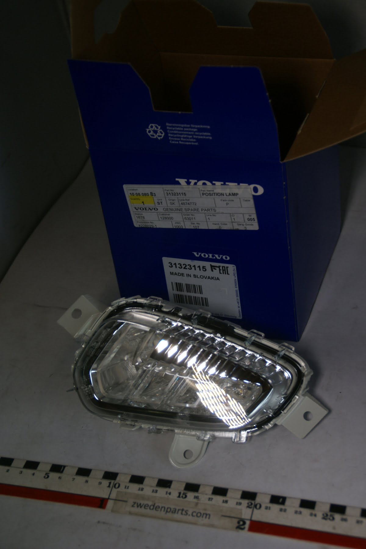 DSC04038 dagrijverlichting halogeen links origineel Volvo V40 XC40 artikelnr 31323115 NOS 50-1adf2b36