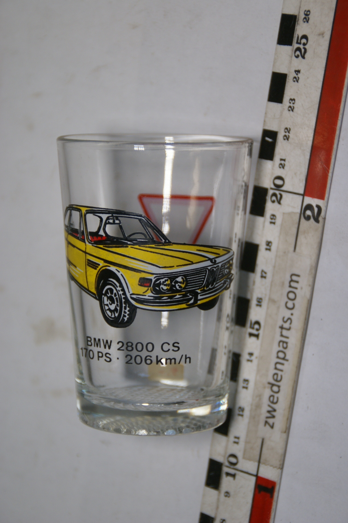 DSC04591 glas BMW 2900CS