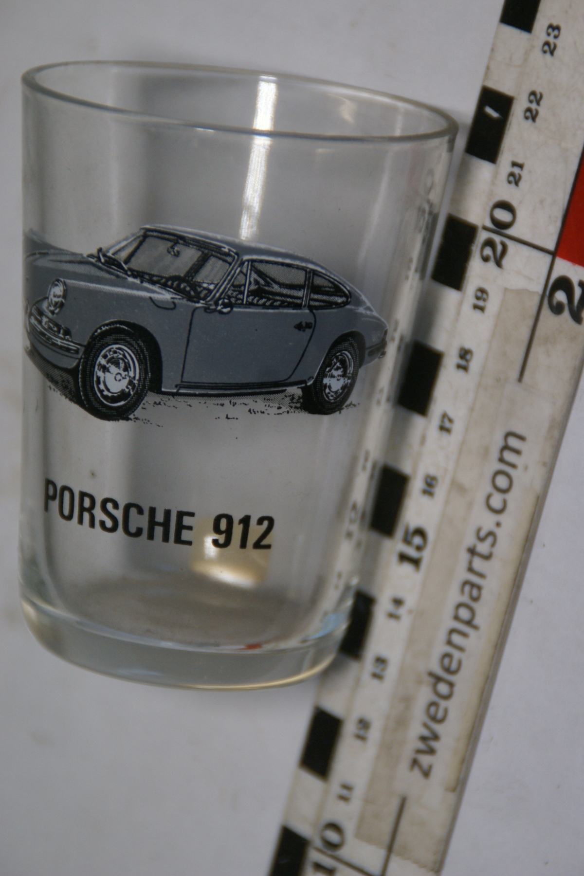 DSC04600 glas Porsche 912