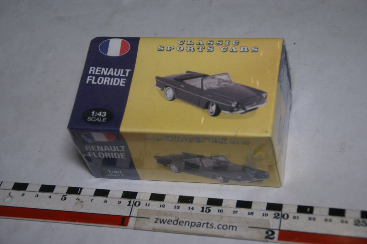 DSC05012 miniatuur 1op43 Renault Floride convertible Atlas Classic Sports Cars nr 4656109 NOS