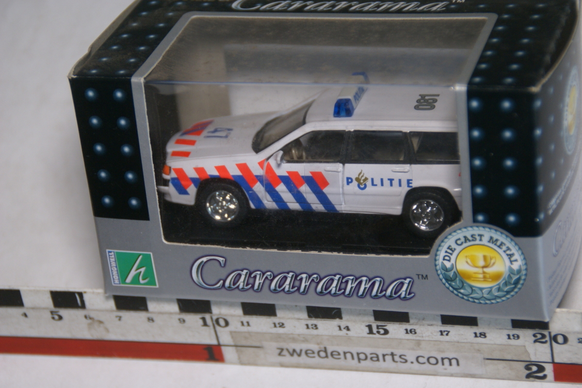DSC05100 miniatuur Volvo V70 politie NL 1op43 Hongwell nr 167609 MB