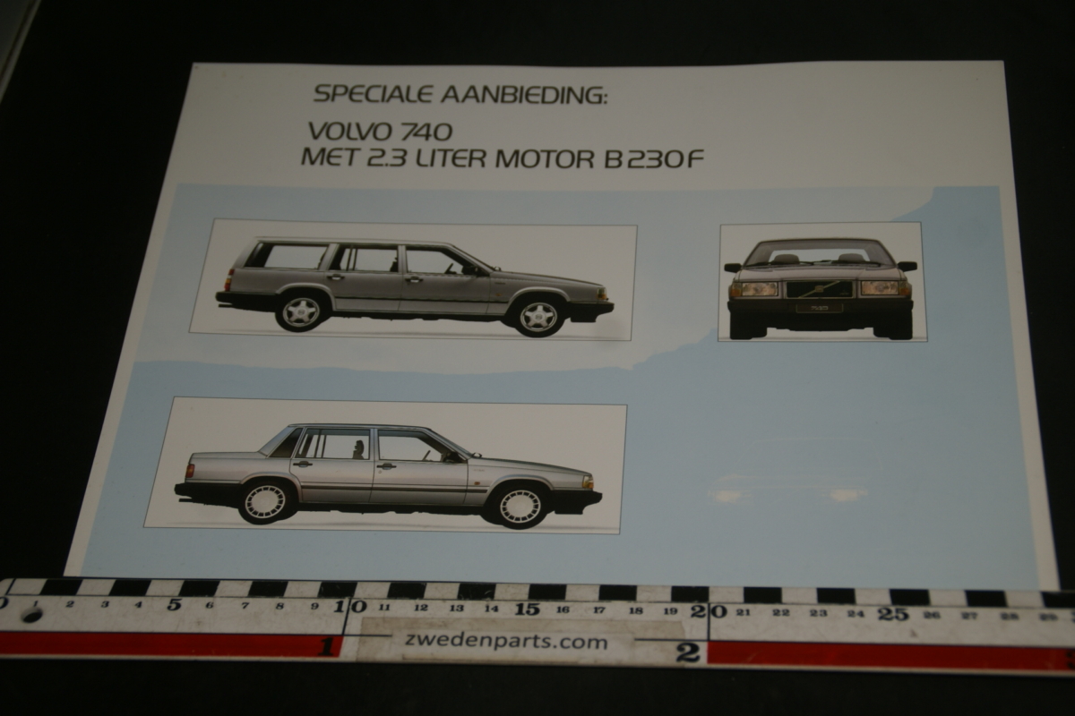 DSC08071 ca. 1988 brochure origineel Volvo 740 B230F