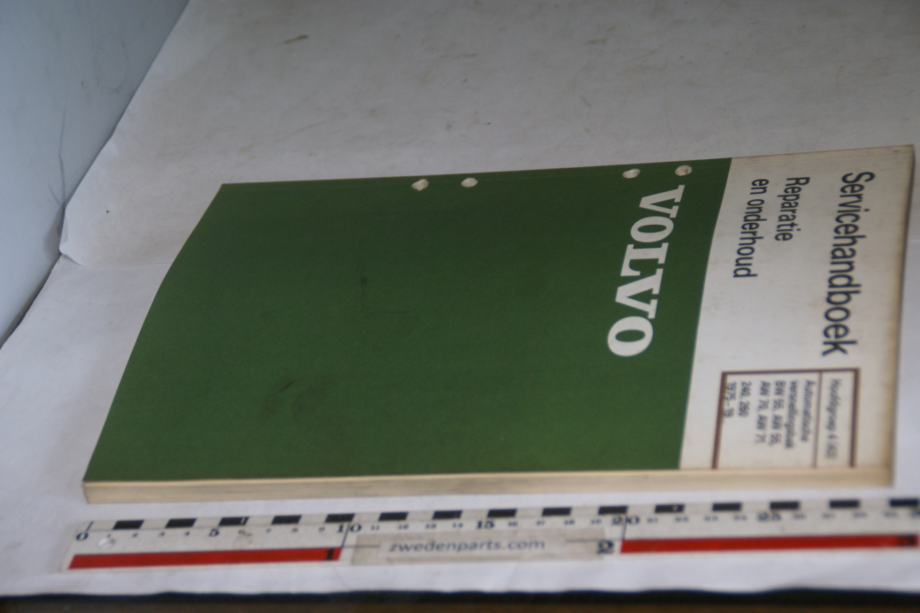 DSC06006 1983 servicehandboek  automaat BW AW 4 (43) origineel Volvo 240 260 nr. TP30582