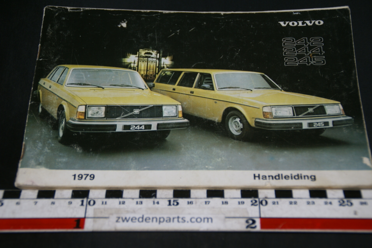 DSC02075 1979 instructiekoekje origineel Volvo 242 244 245 artnr. TP1700